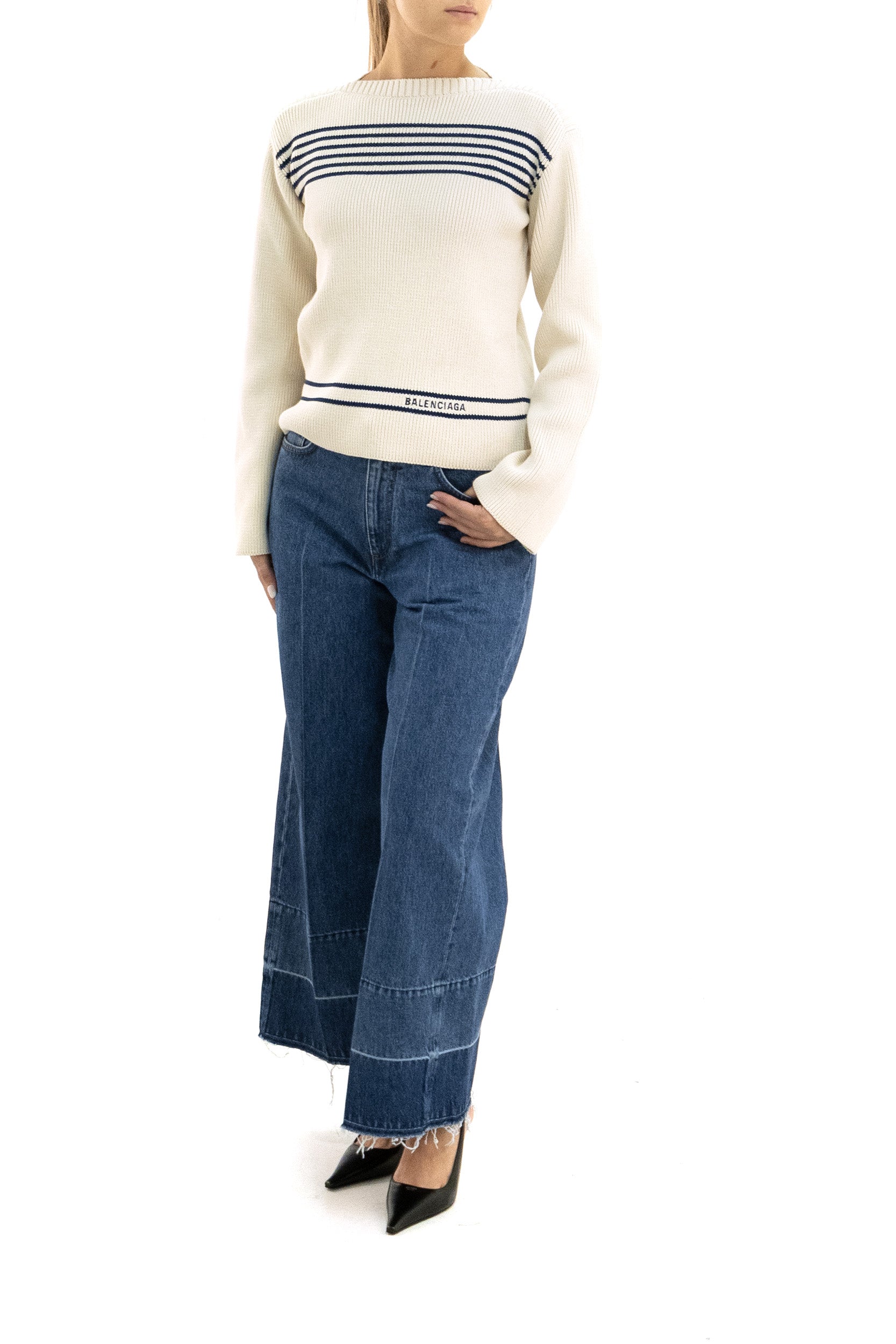 Pullover in cotone a coste di colore bianco e blu<BR/> 876806 T3461 4282 BALENCIAGA