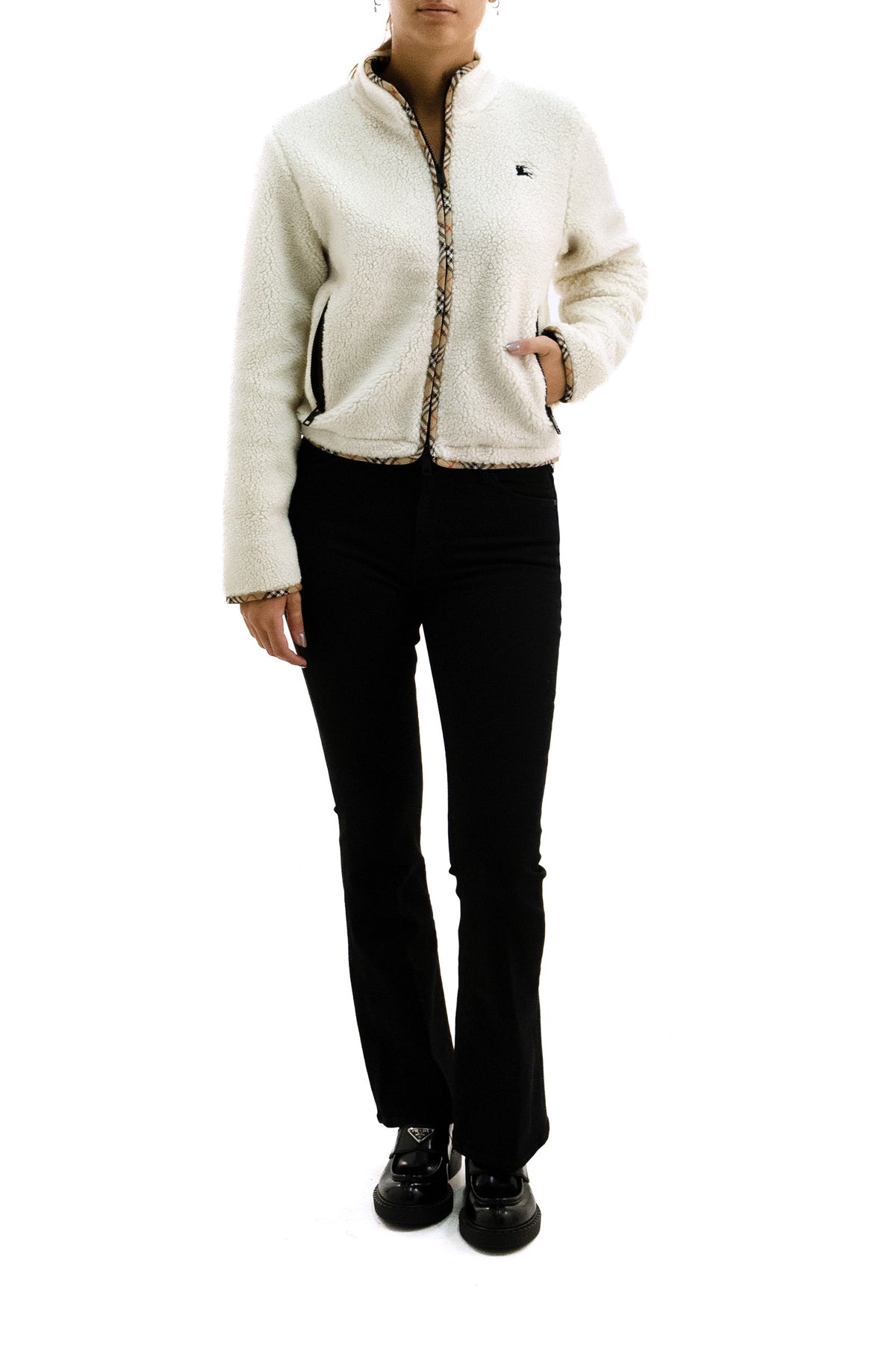 BURBERRY Giacca corta in pile di lana e cashmere di colore bianco, vista 2