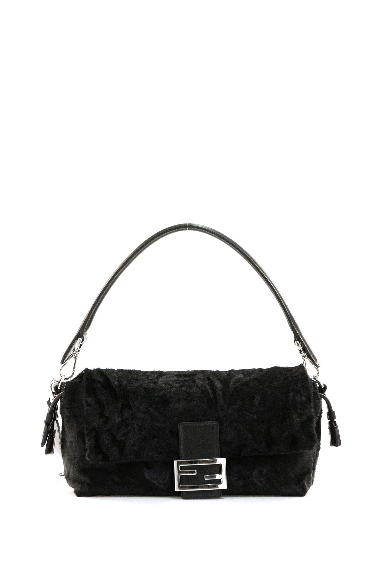 FENDI Borsa Baguette® Soft Media in cavallino ondulato di colore nero