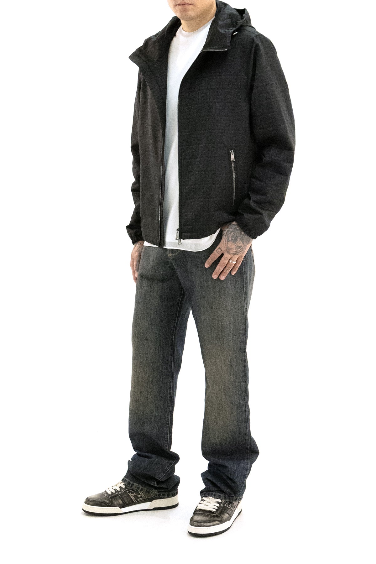 FENDI Blouson in nylon jacquard FF Zucca di colore nero, vista 2