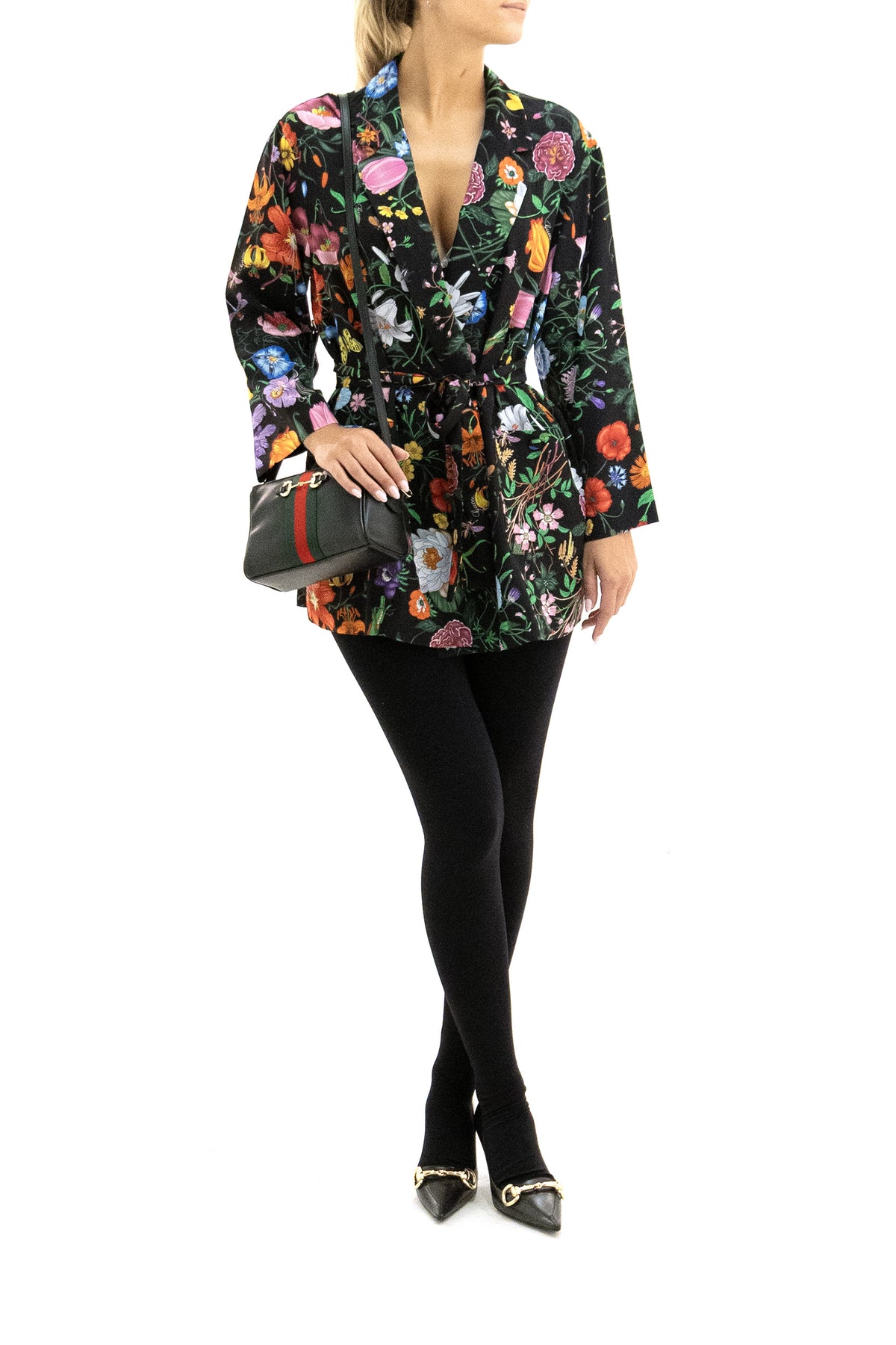 GUCCI Camicia in seta crêpe de chine di colore nero con stampa Gucci Flora multicolore, vista 2