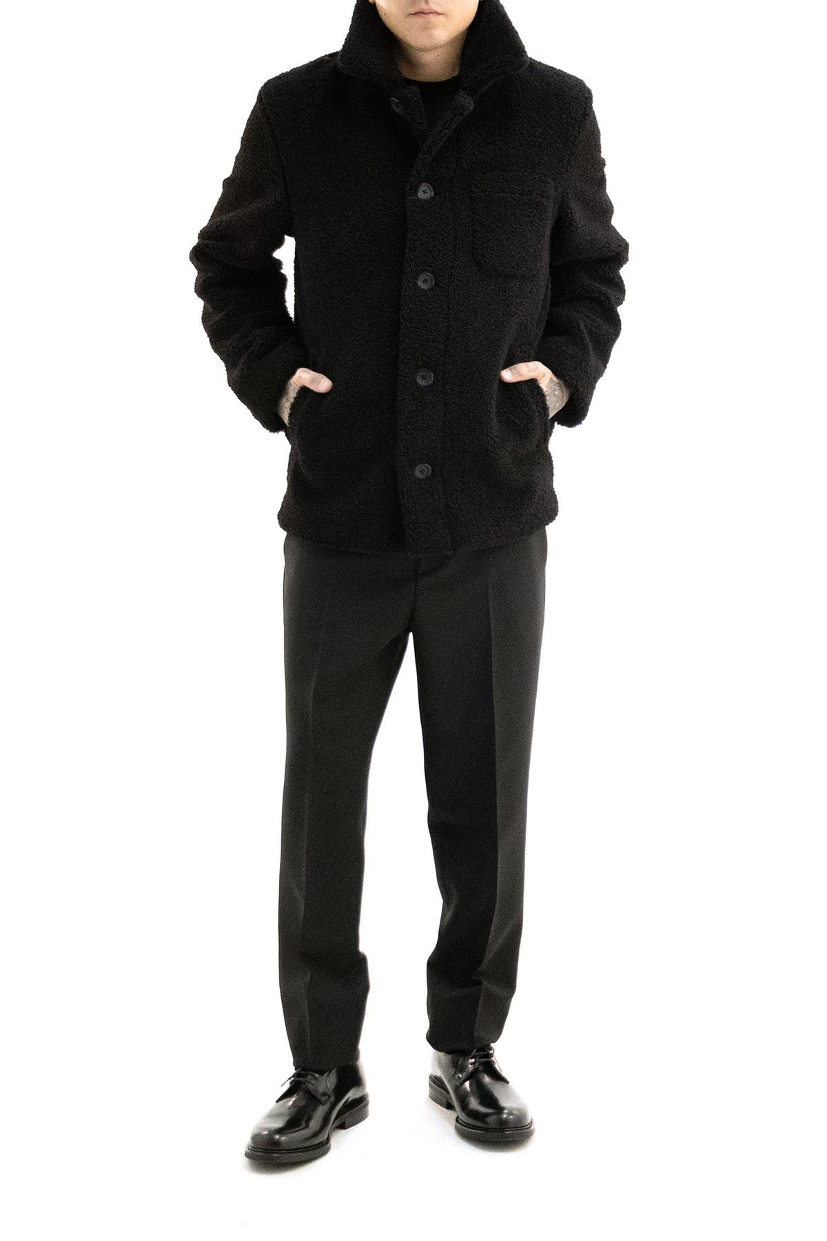 HERNO Shacket in teddy di colore nero, vista 2