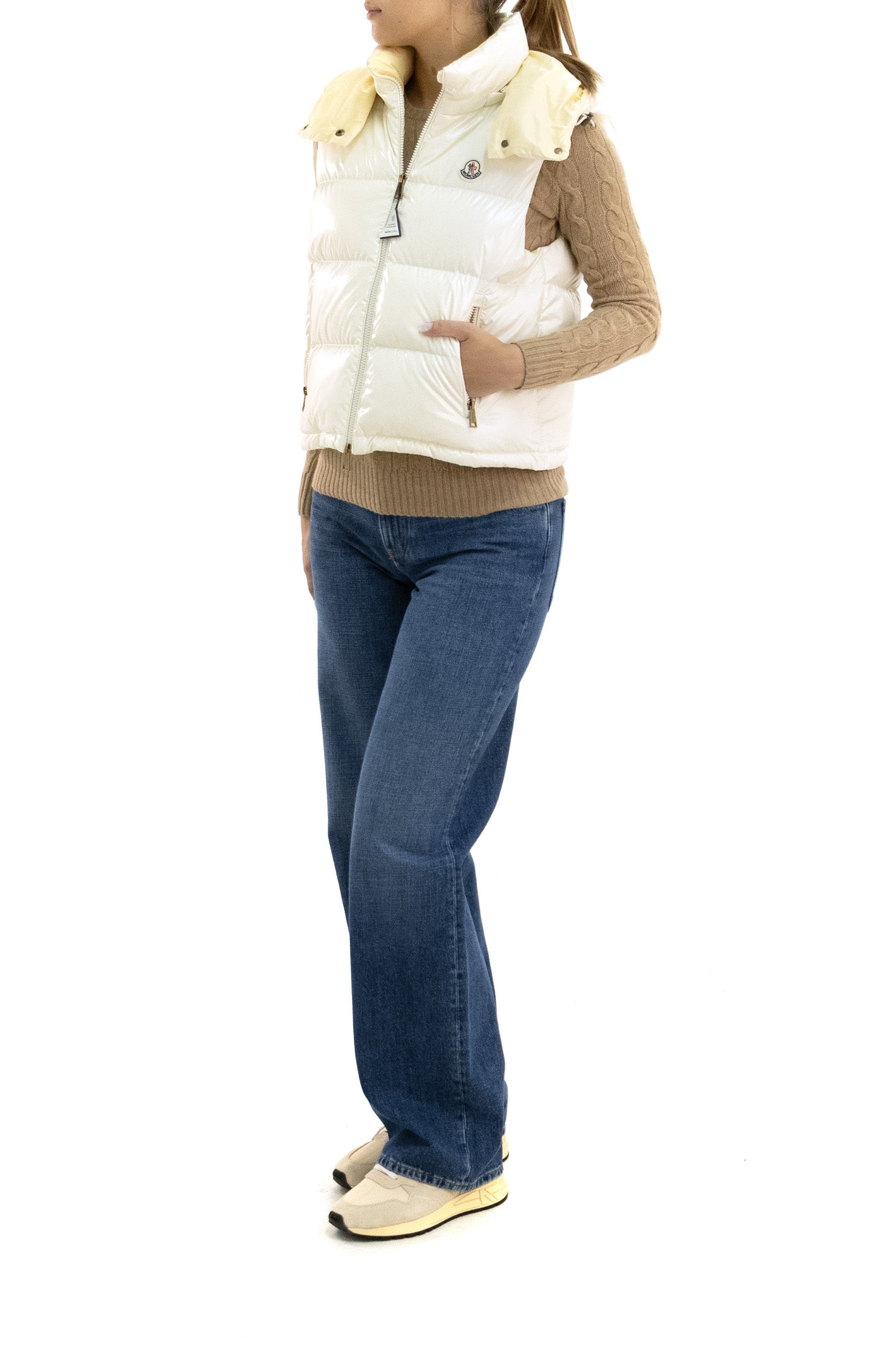 Gilet imbottito Niverolle in nylon color avorio<BR/> 1A000-05 597EU 10W MONCLER