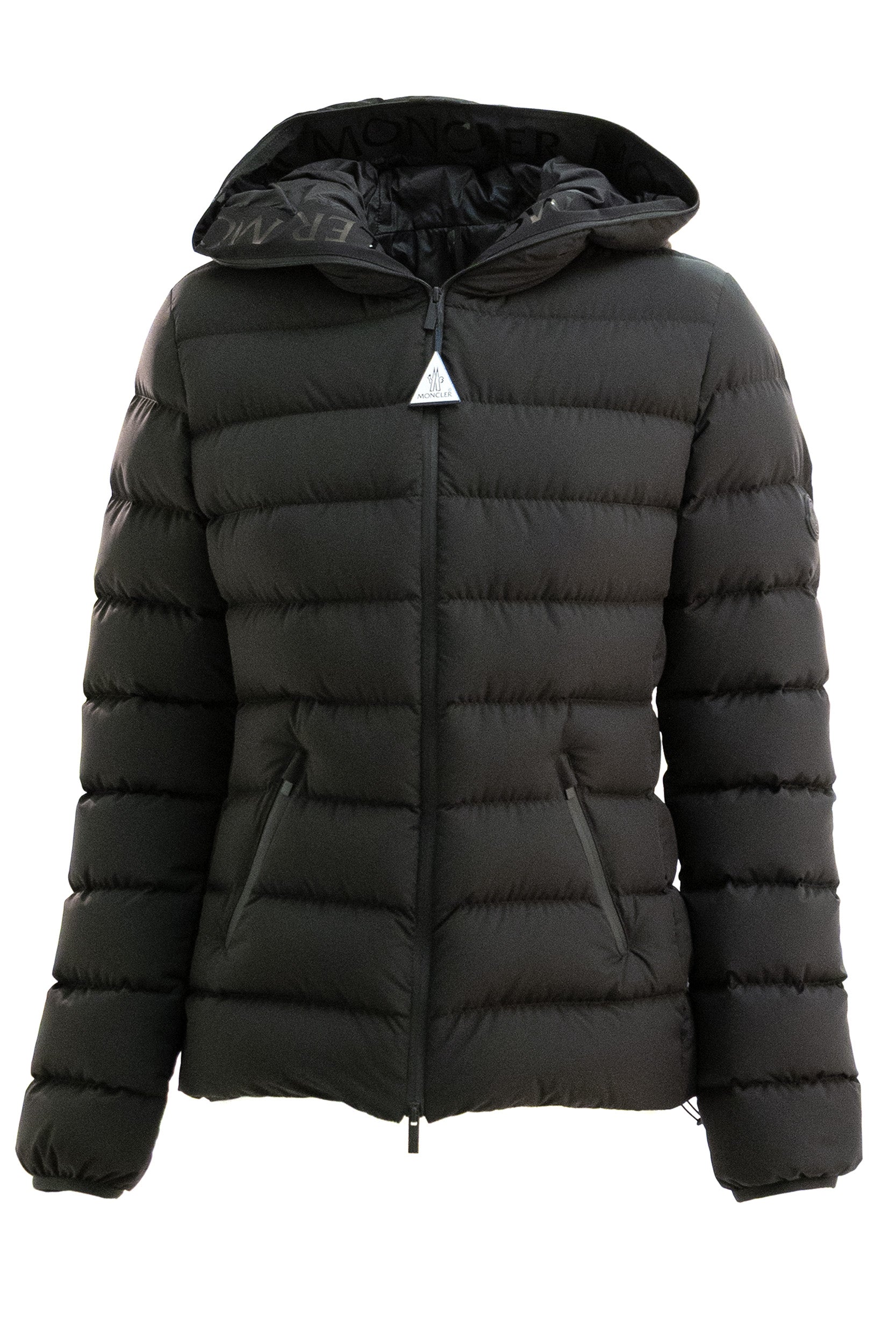 Piumino corto Herbes in nylon di colore nero<BR/> 1A001-46 599KJ 999 MONCLER