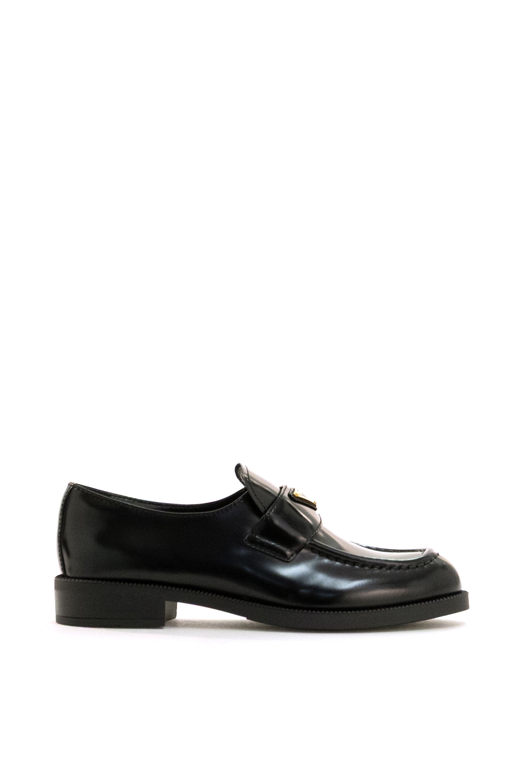 Mocassini in pelle spazzolata di colore nero <BR/> 1D329N F DX25 055 F0002 PRADA