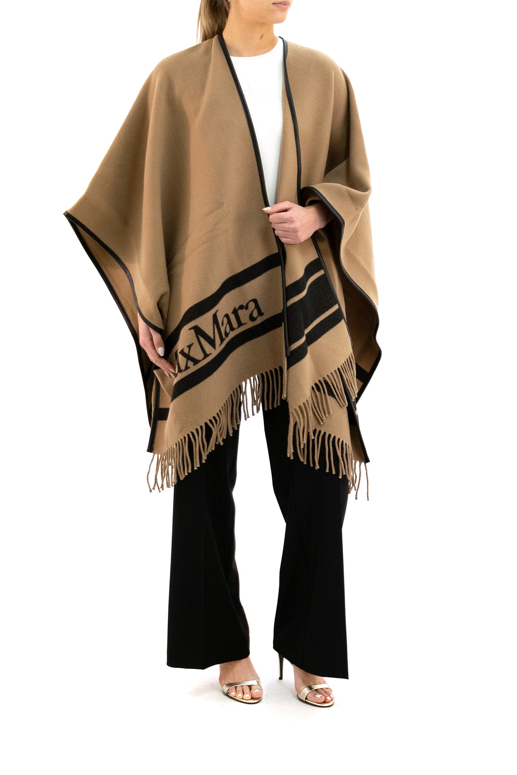 MAX MARA Poncho in lana jacquard color cammello, vista 2