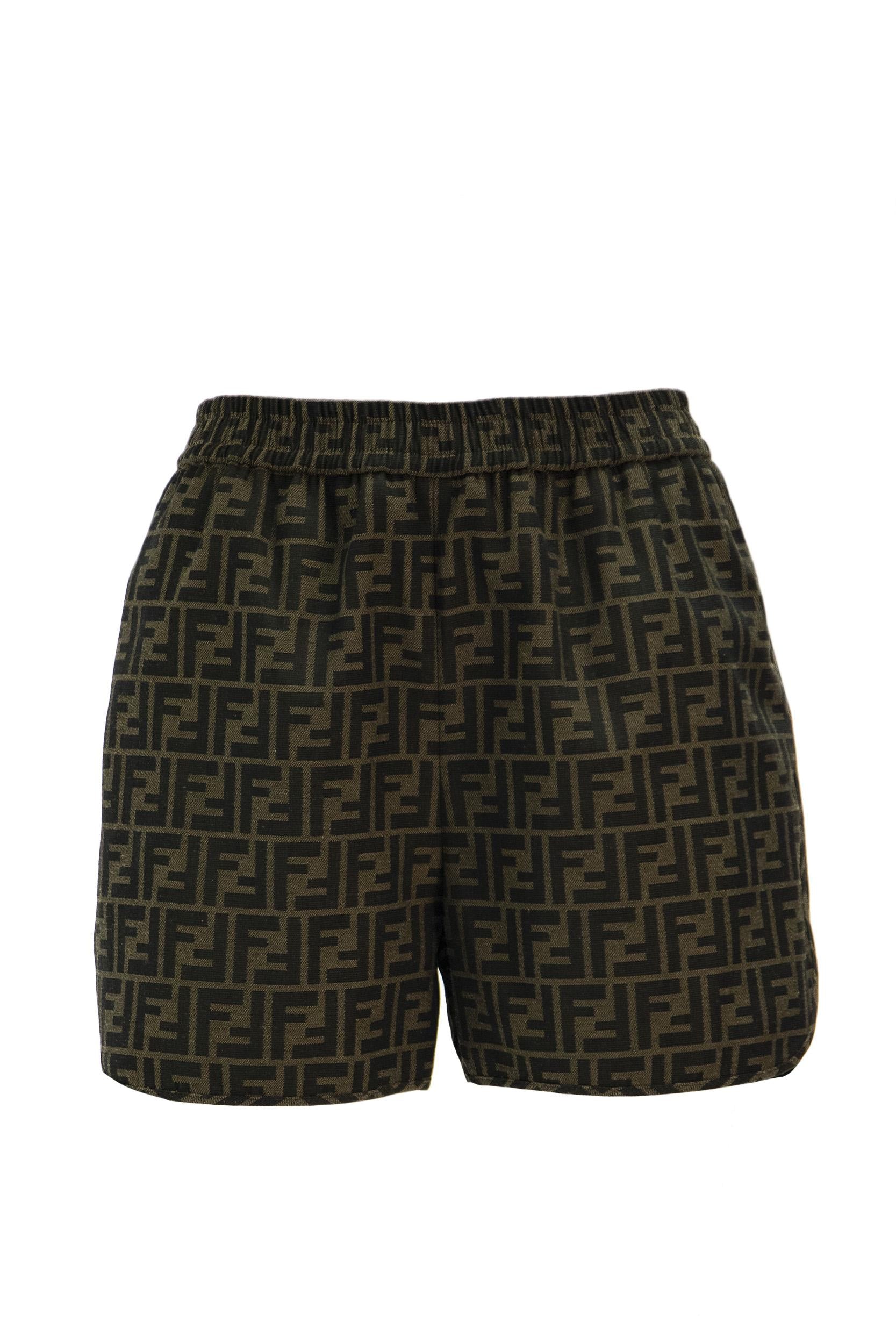 Pantaloncino con logo con vita elasticizzata e spacchi laterali. FR6259 A5W3 F118W FENDI