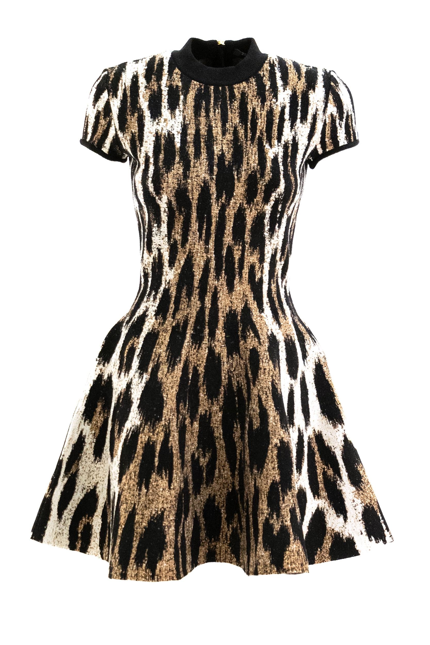 Abito <BR/> FF1R7410KI78 WHI BALMAIN