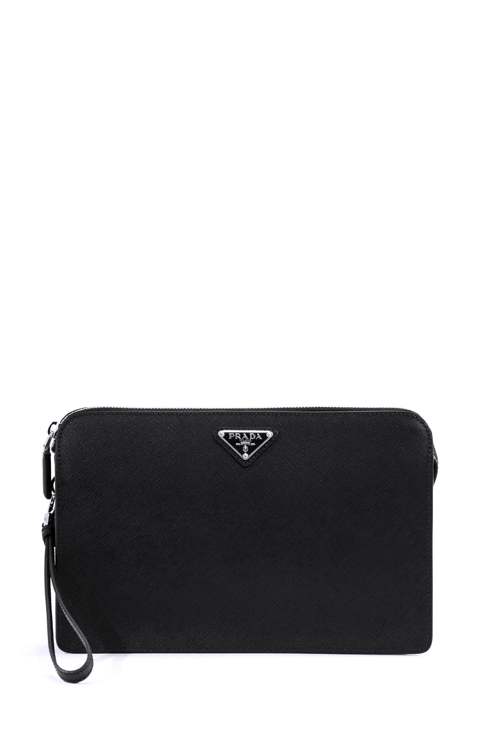 Clutch <BR/> 2VF056 V OOI 9Z2 F0002 PRADA