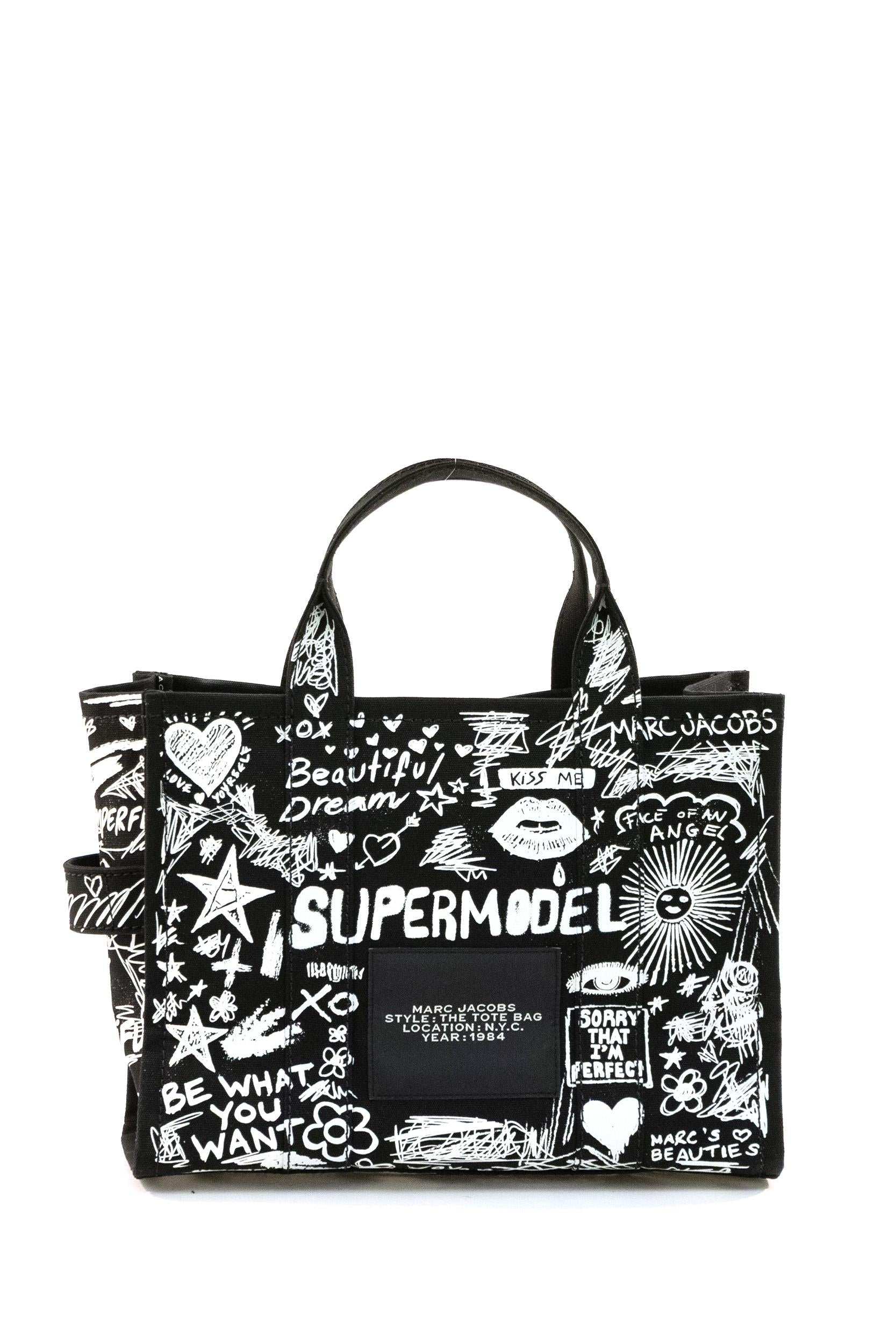 The Tote Bag in canvas di colore nero con stampa The Punk Scribble <BR/> 2S6HTT015H02 002 MARC JACOBS