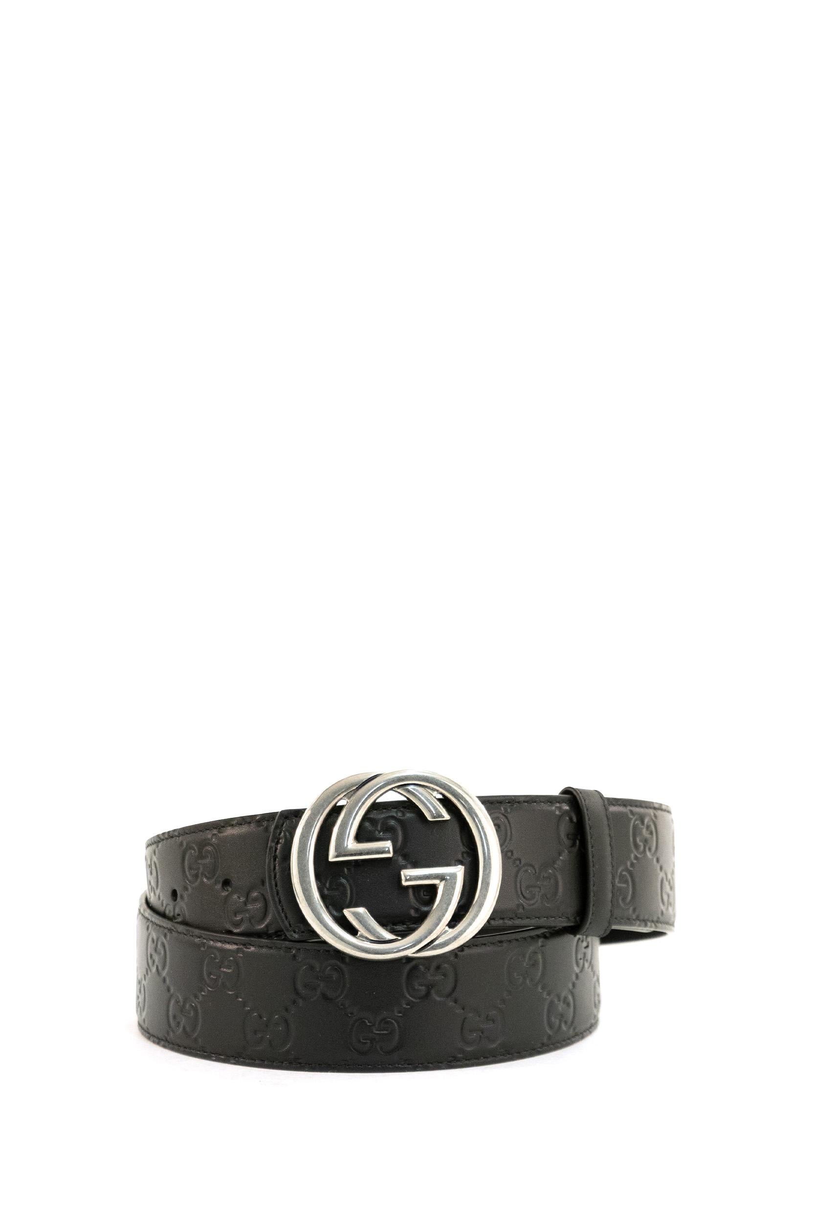 Cintura reversibile in pelle GG di colore nero<BR/> 849862 AAFDV 1000 GUCCI
