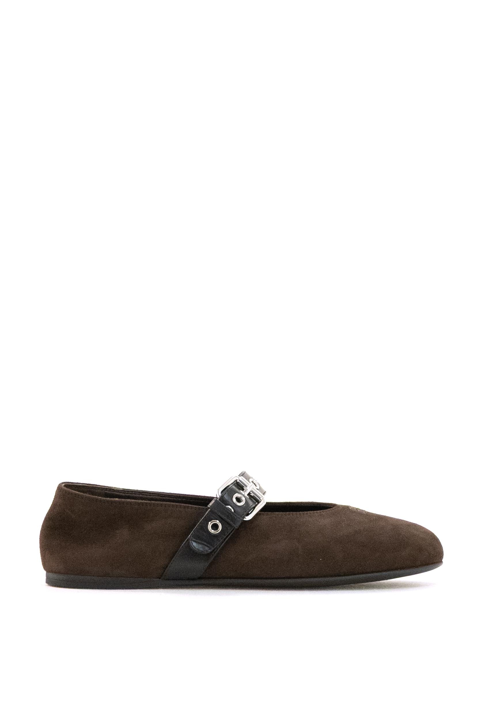 Ballerine in suede di colore marrone<BR/> 5F625E F 005 008 F0003 MIU MIU