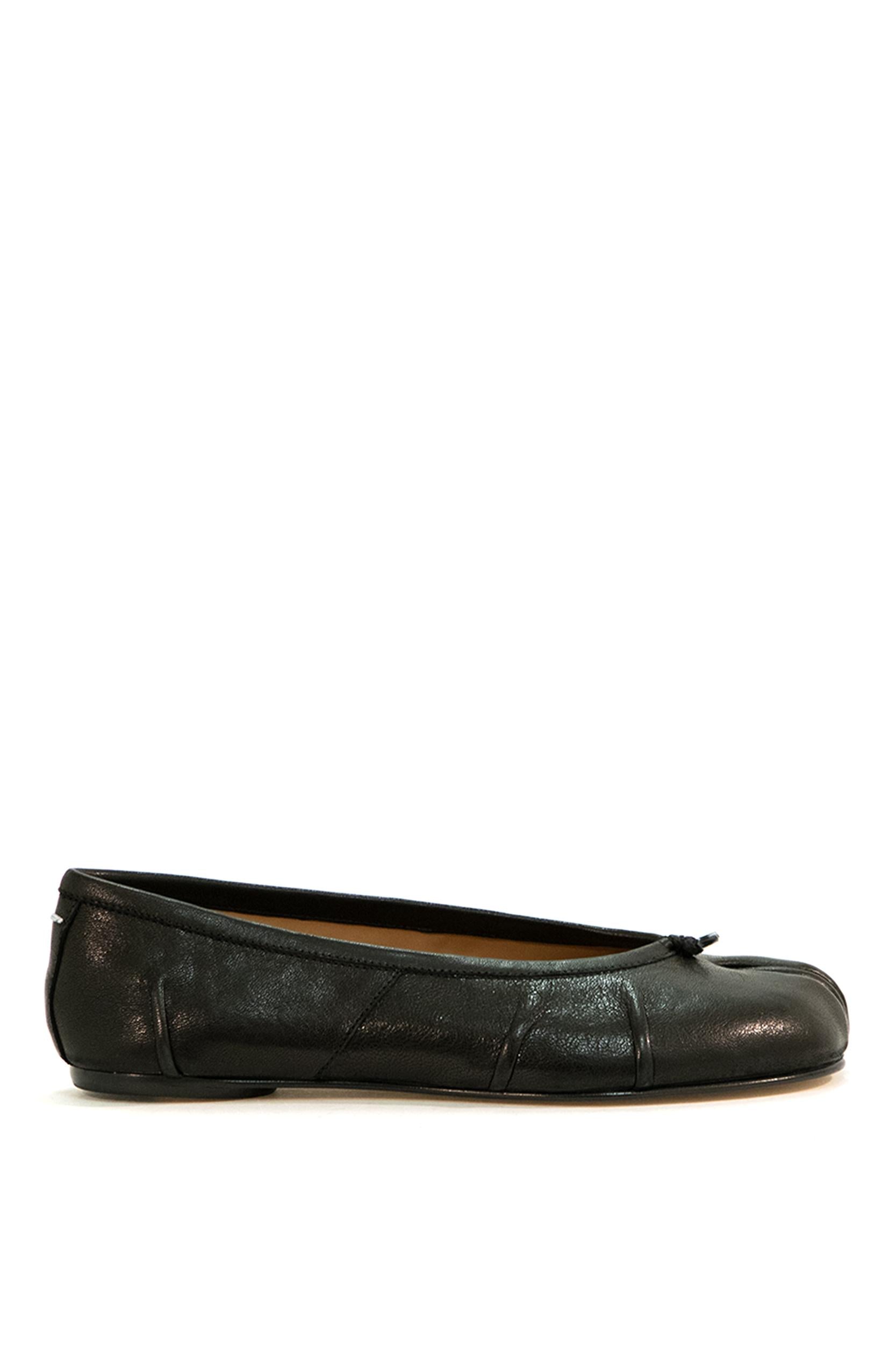 Ballerina Tabi in pelle colore nero. S58WZ0127 P6378 T8013 MAISON MARGIELA