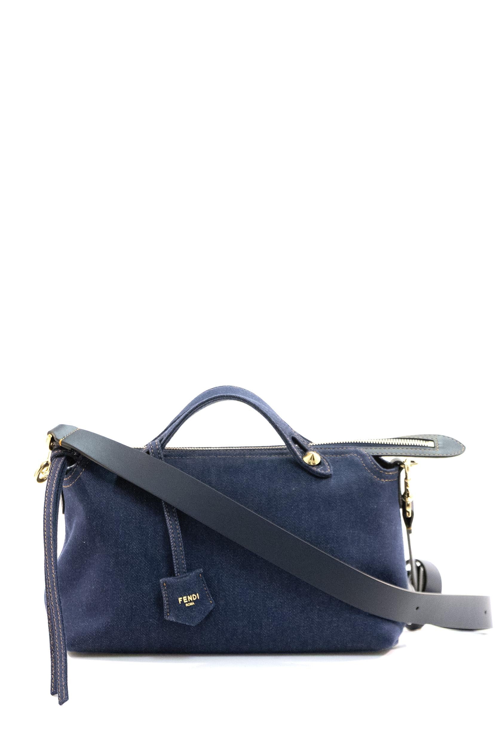 Borsa By The Way reversibile in denim e jacquard FF blu scuro<BR/> 8BL155 AWPO F0NAP FENDI