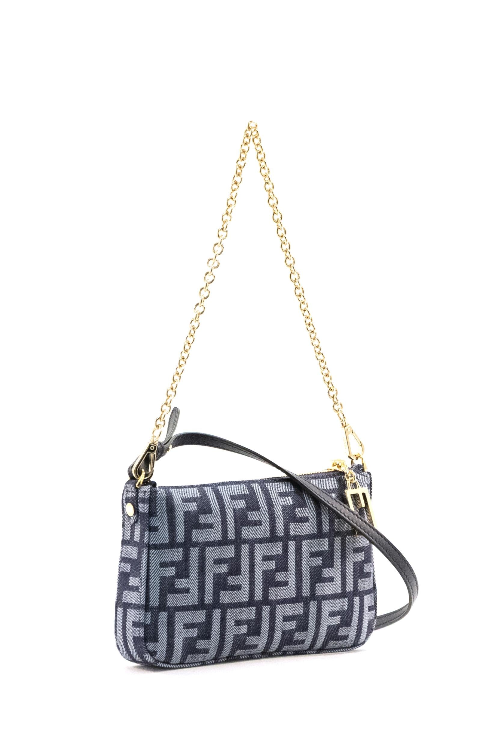 Pouch Baguette in jacquard FF effetto denim blu scuro<BR/> 8BS073 AYB7 F0NAP FENDI