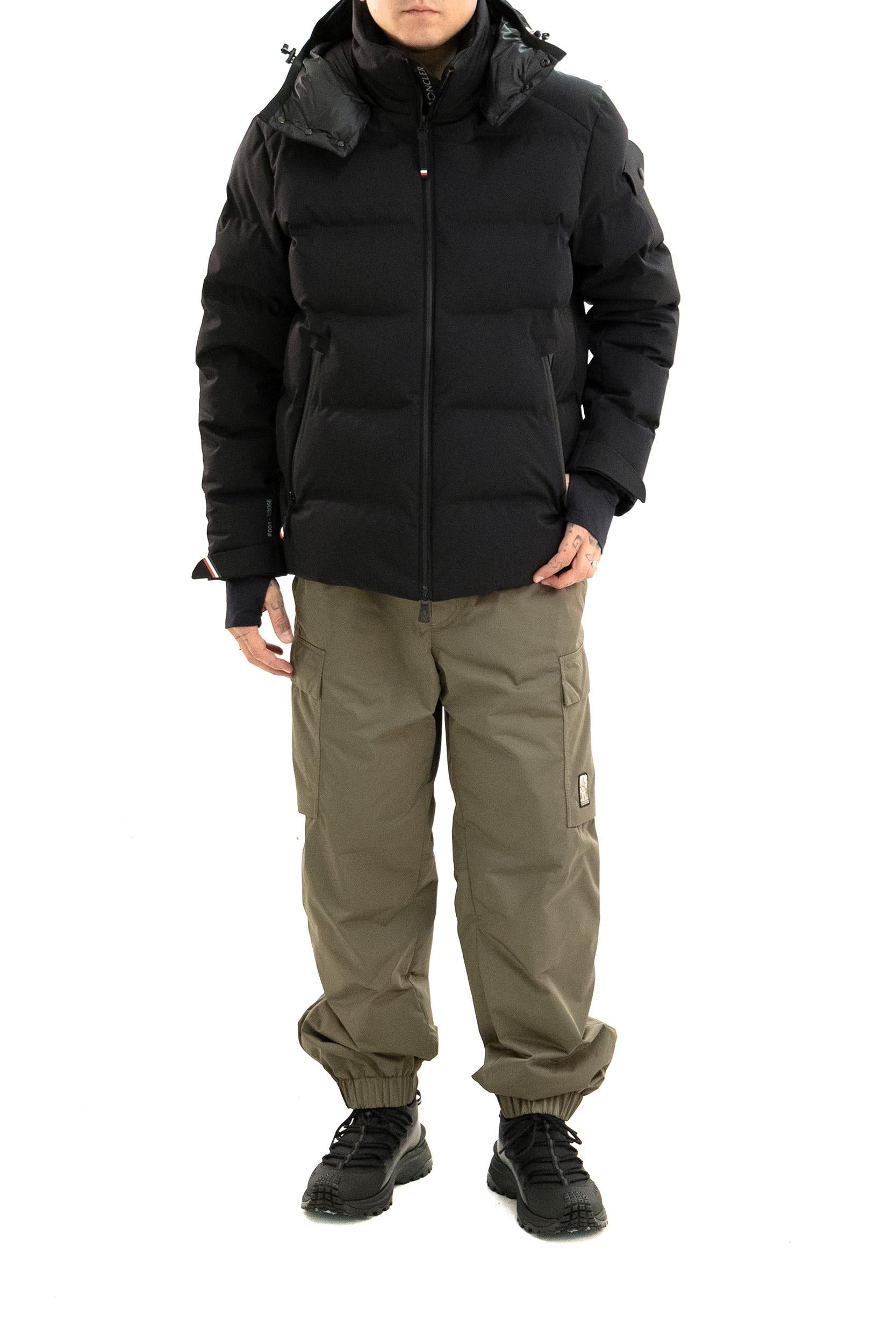 Pantaloni da Sci verde<BR/><BR/> 2A000-01 5988K 823 MONCLER GRENOBLE