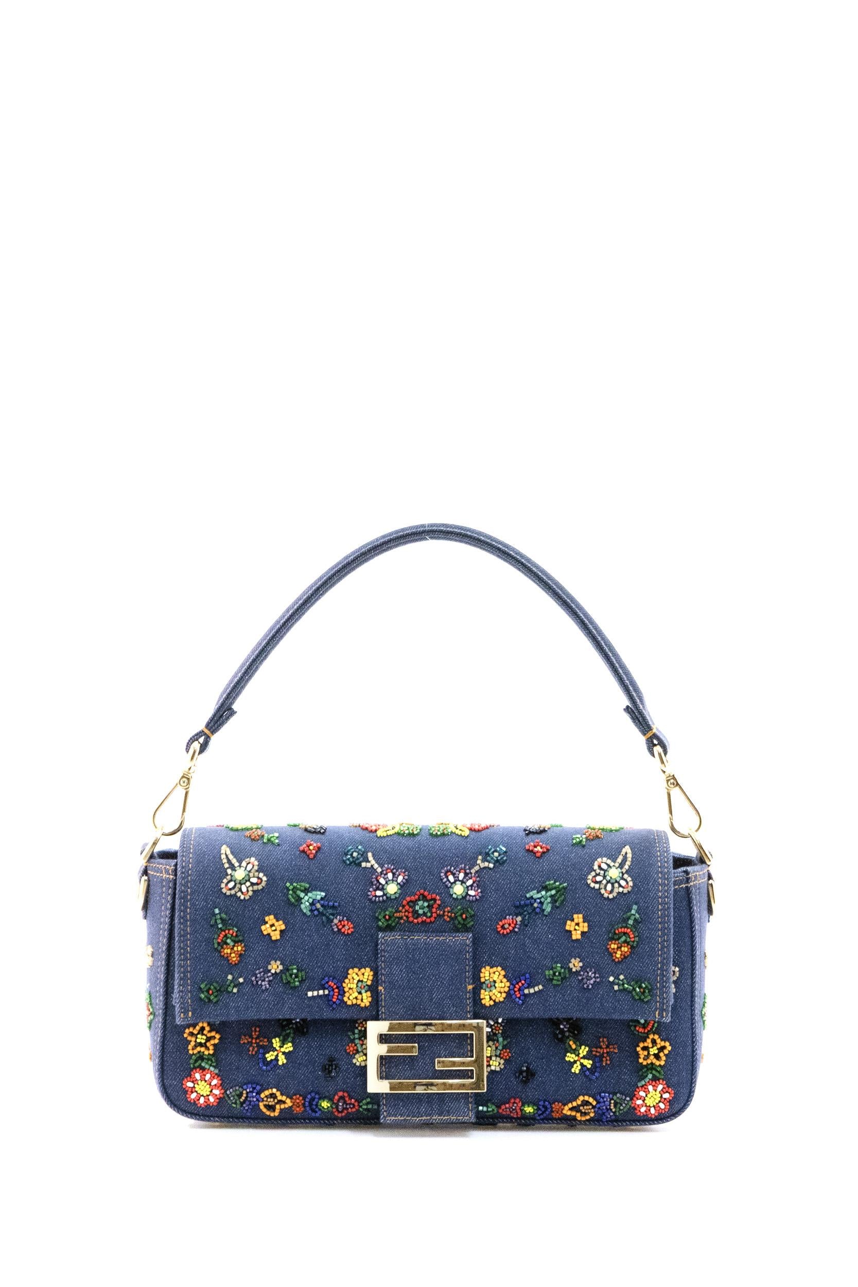 Baguette in denim blu scuro con ricami floreali multicolore<BR/> 8BR600 AWVO F0B3Y FENDI