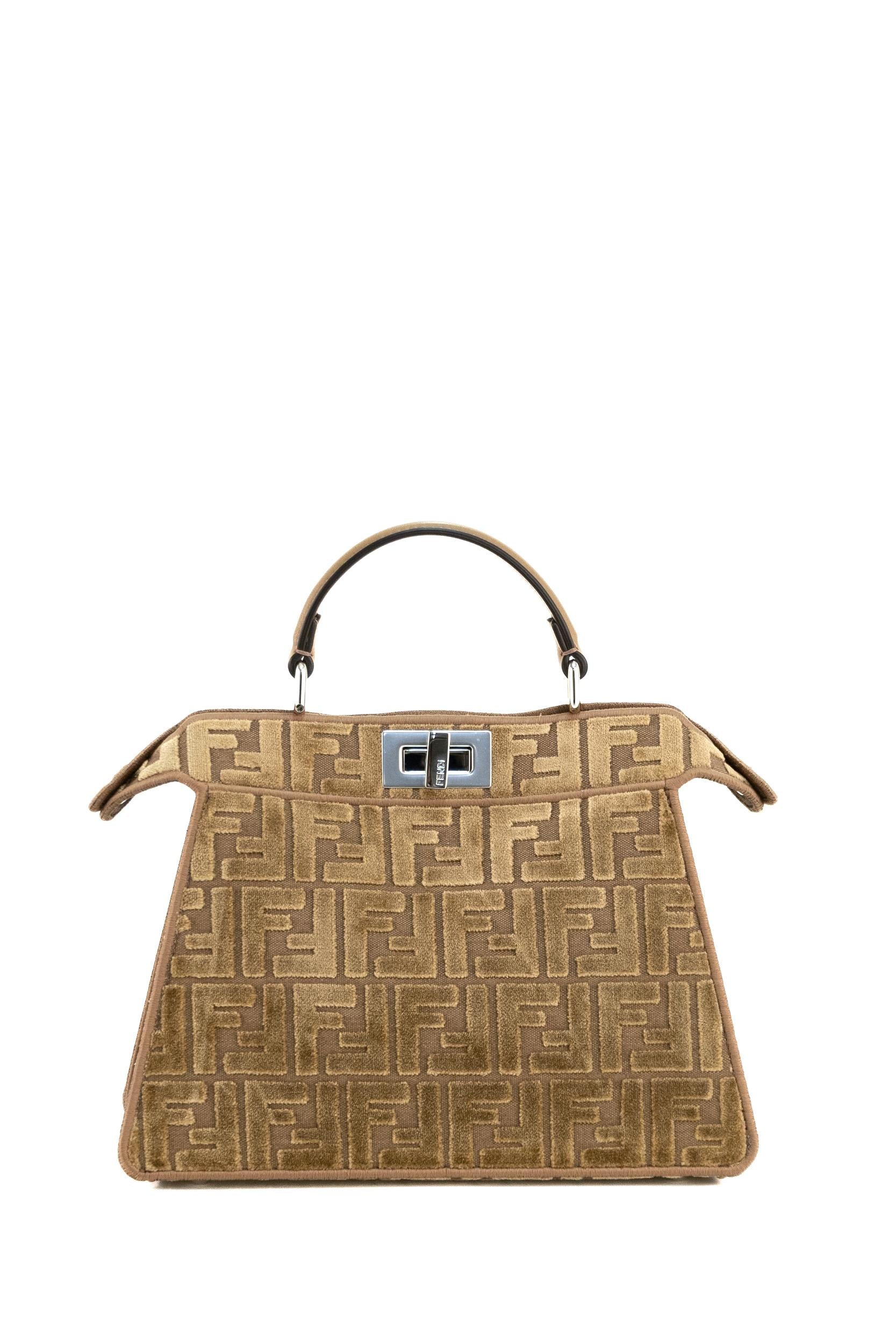 Peekaboo<BR/> 8BN327 AT14 F0EMR FENDI