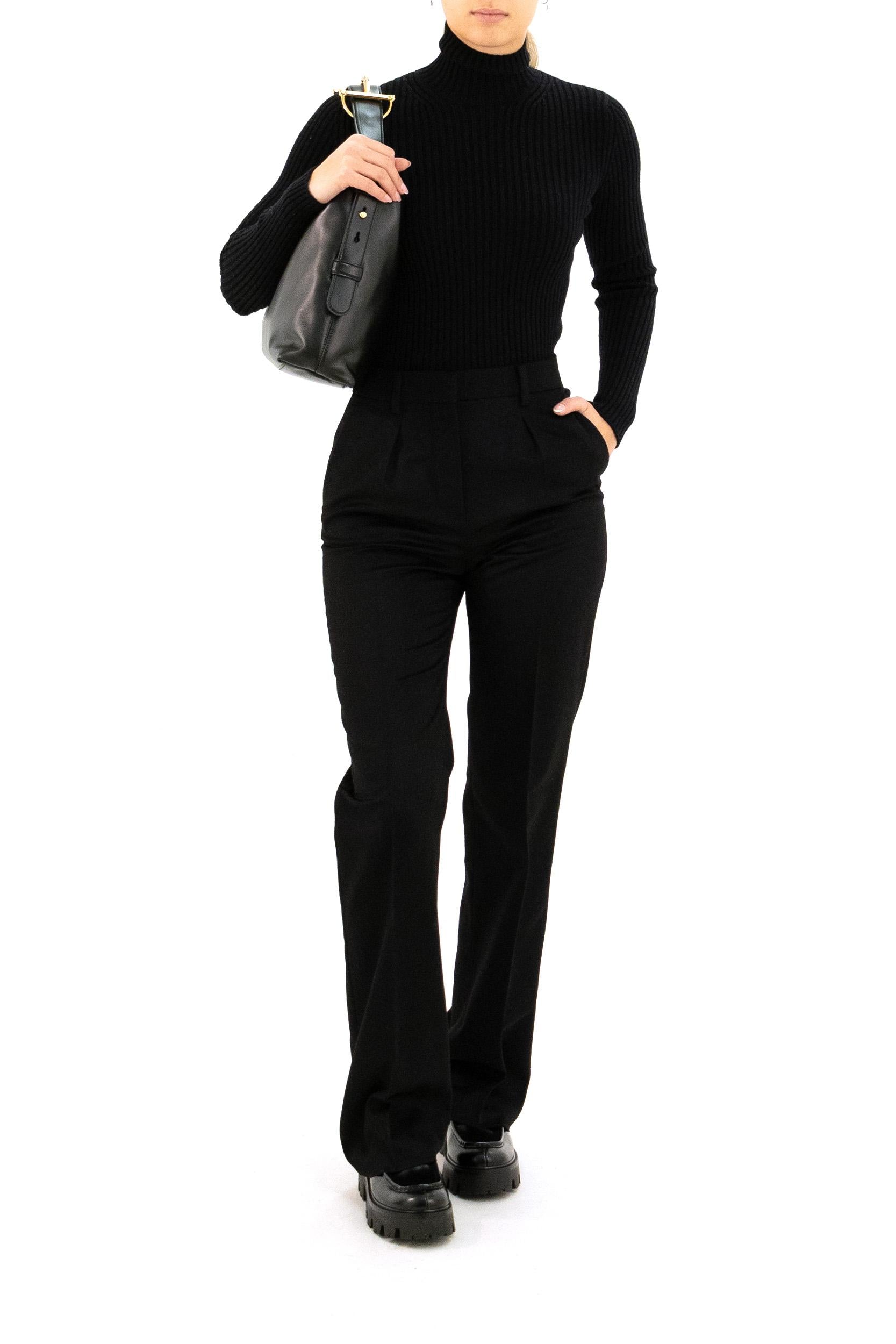 Pullover Aral in lana e cachemire a coste di colore nero<BR/> ARAL1234 007 MAX MARA