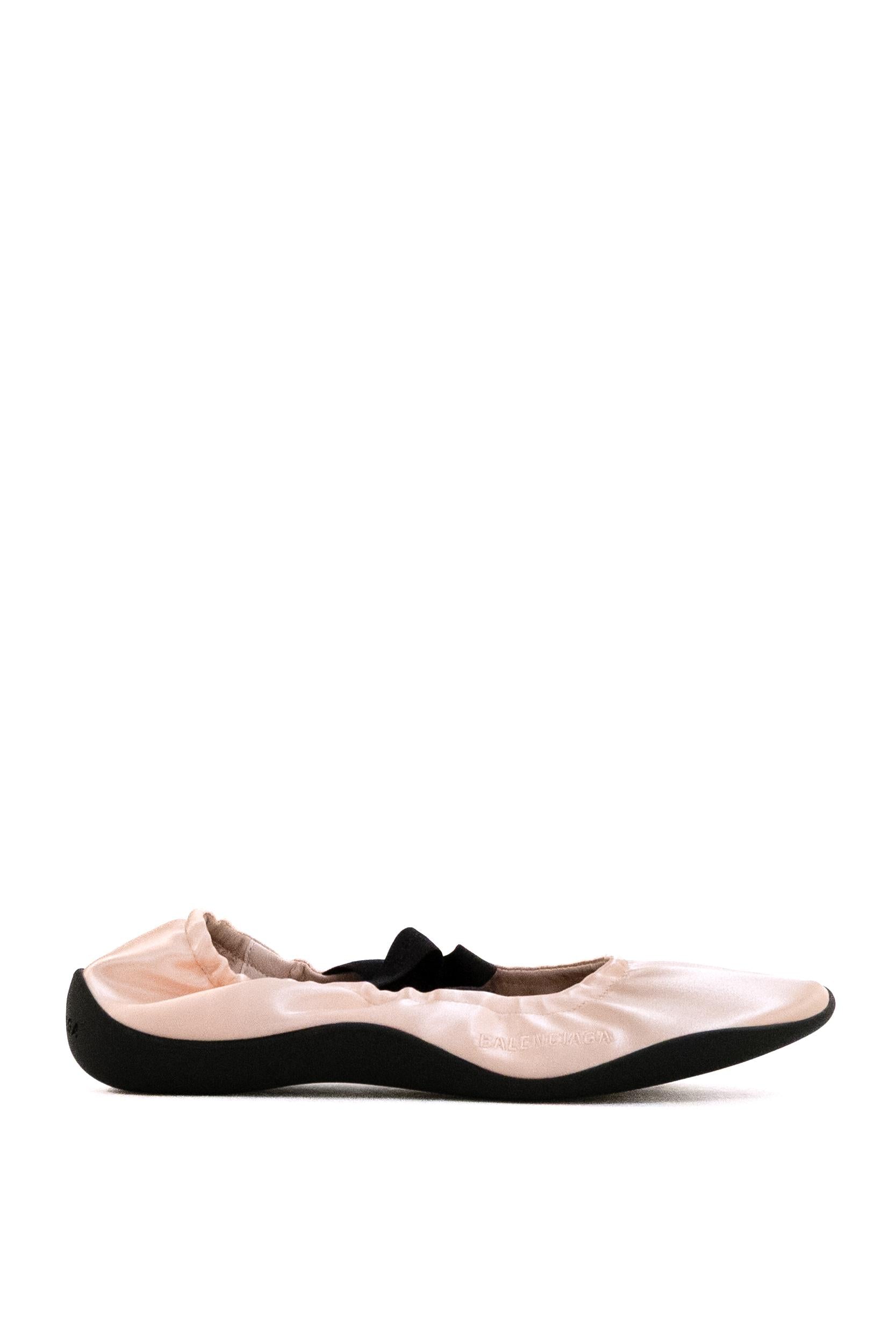 Ballerine Shibuya in satin di colore rosa<BR/> 853993 W2H8L 5231 BALENCIAGA