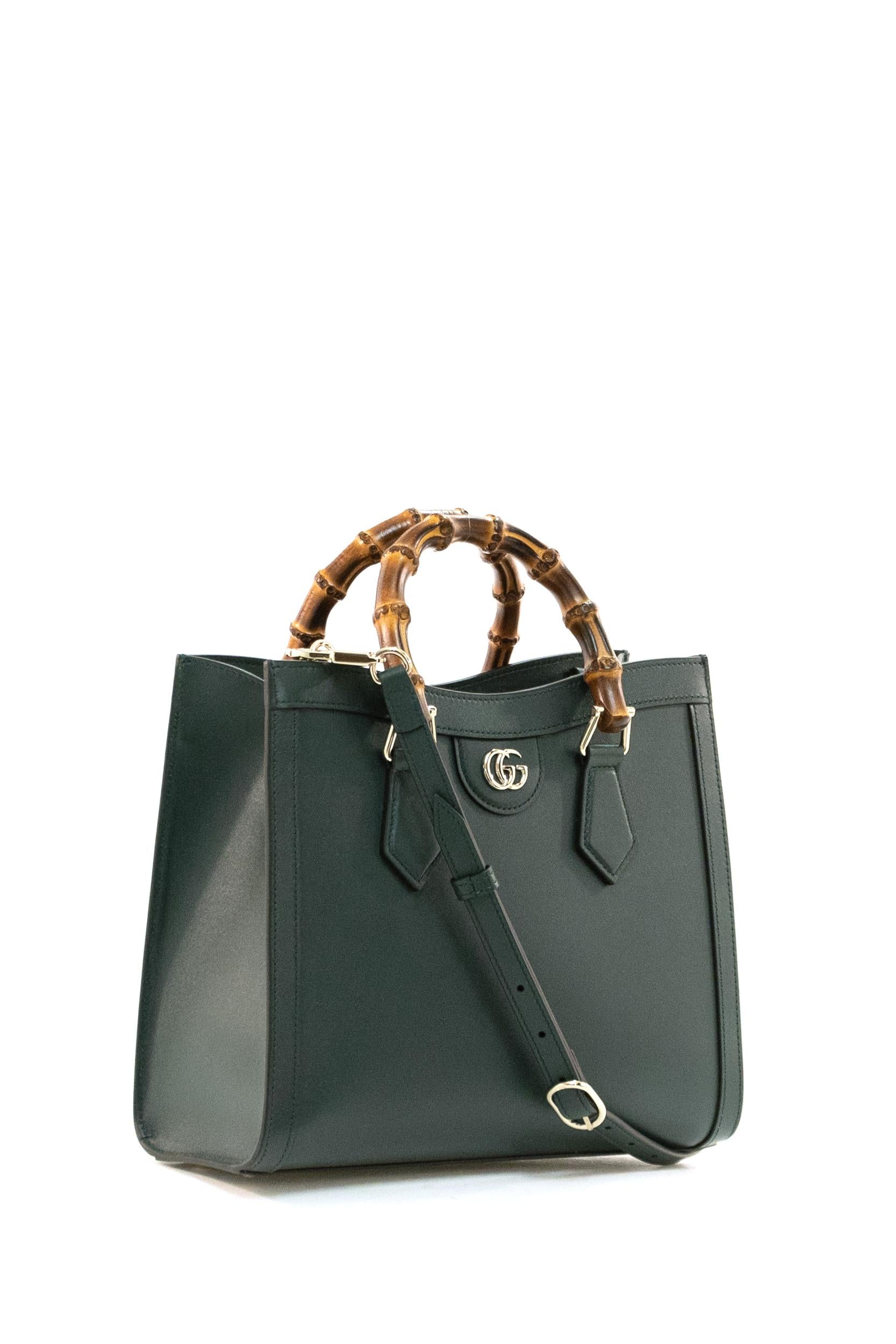 Borsa shopping Gucci Diana in pelle di colore verde<BR/> 853226 AAEDB 3020 GUCCI