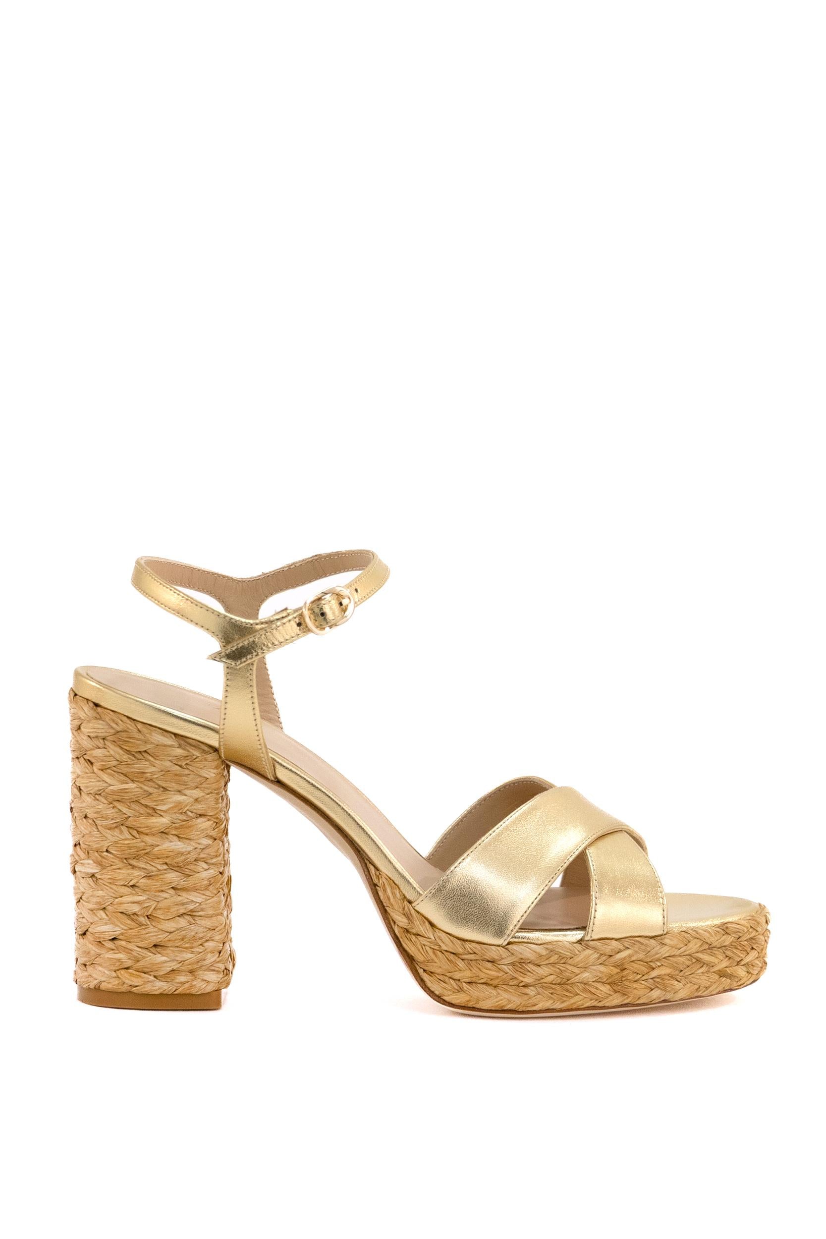 Sandali Dayana<BR/> DAYANA PLATFORM GOLDEN/NATURAL STUART WEITZMAN