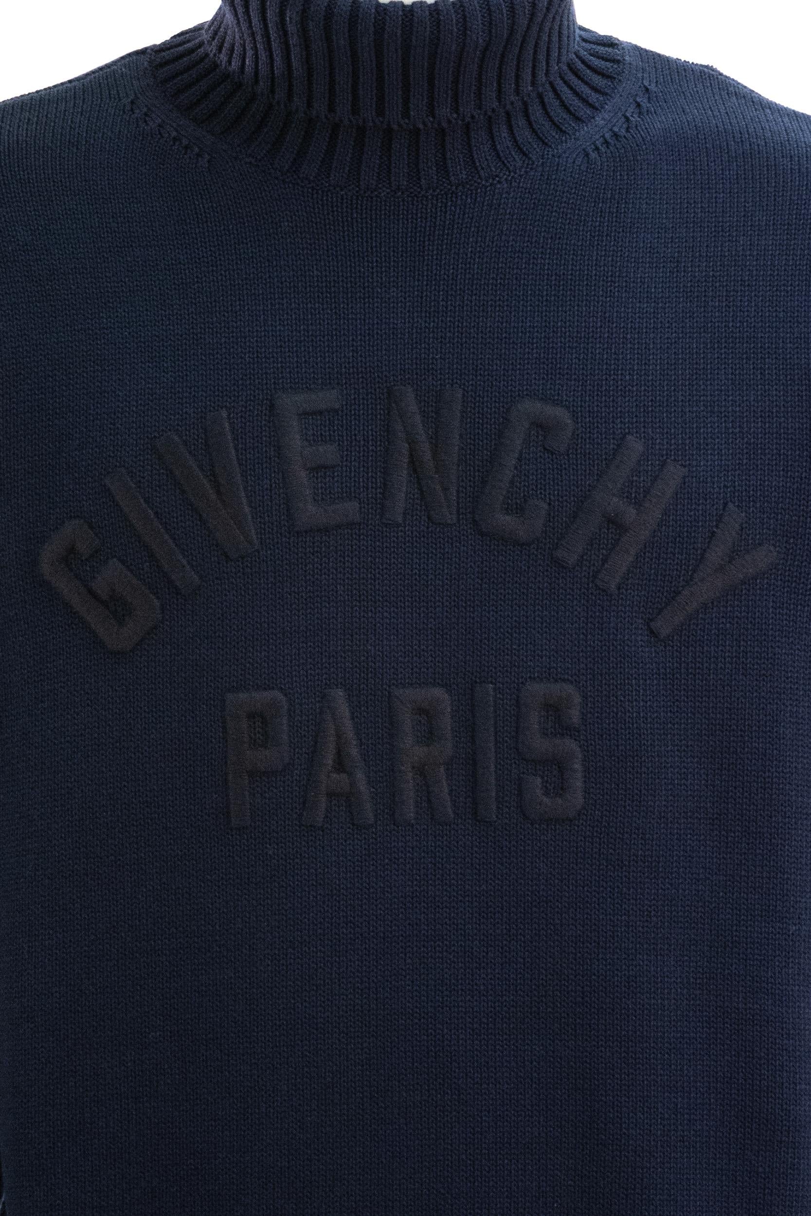 Pullover a Collo Alto<BR/><BR/> BM90VZ4YNM 499 GIVENCHY