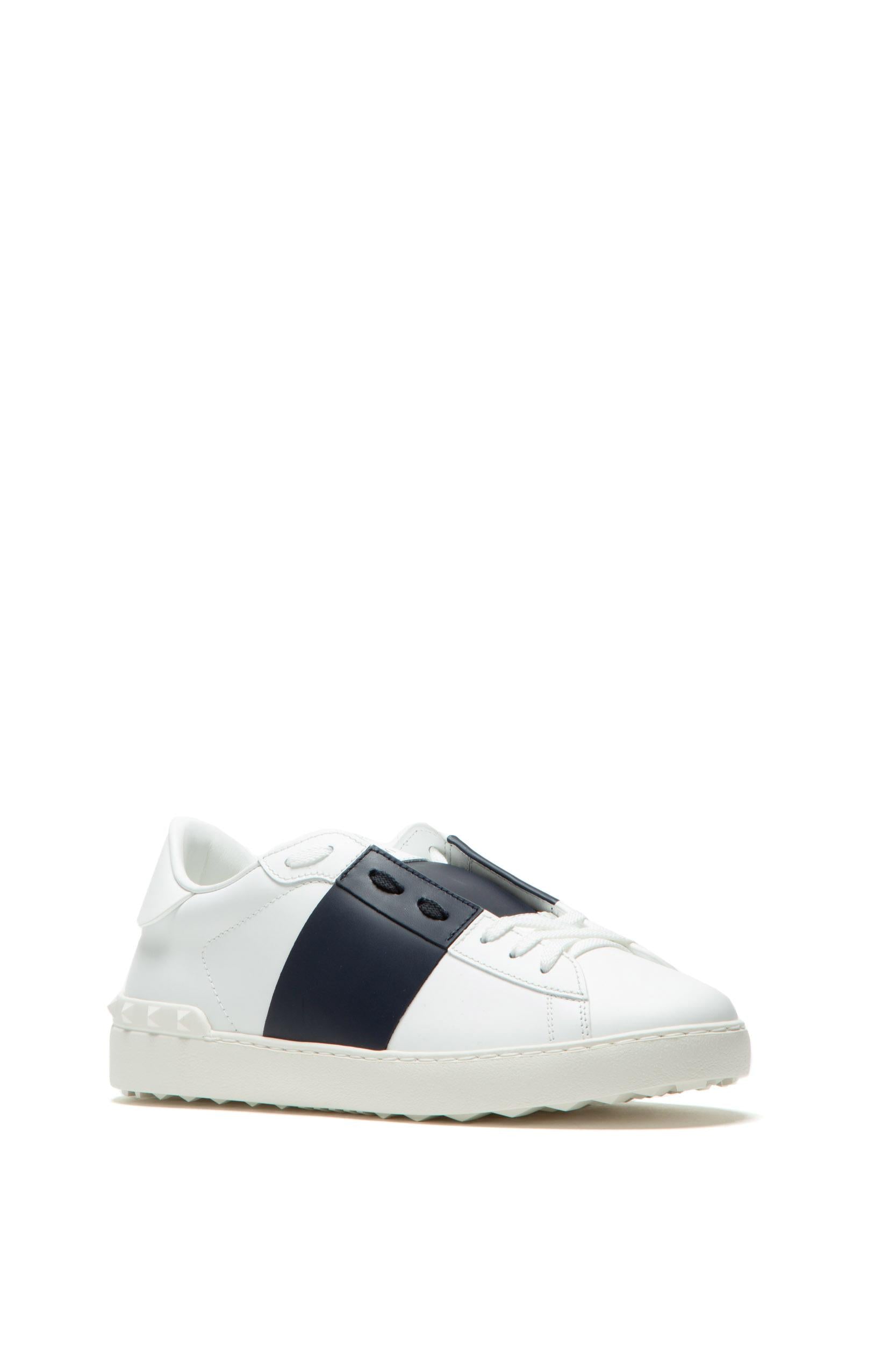 Sneakers Open low-top in pelle liscia color bianco con fasce laterali in pelle color blu 8Y2S0830BLU M15 VALENTINO GARAVANI