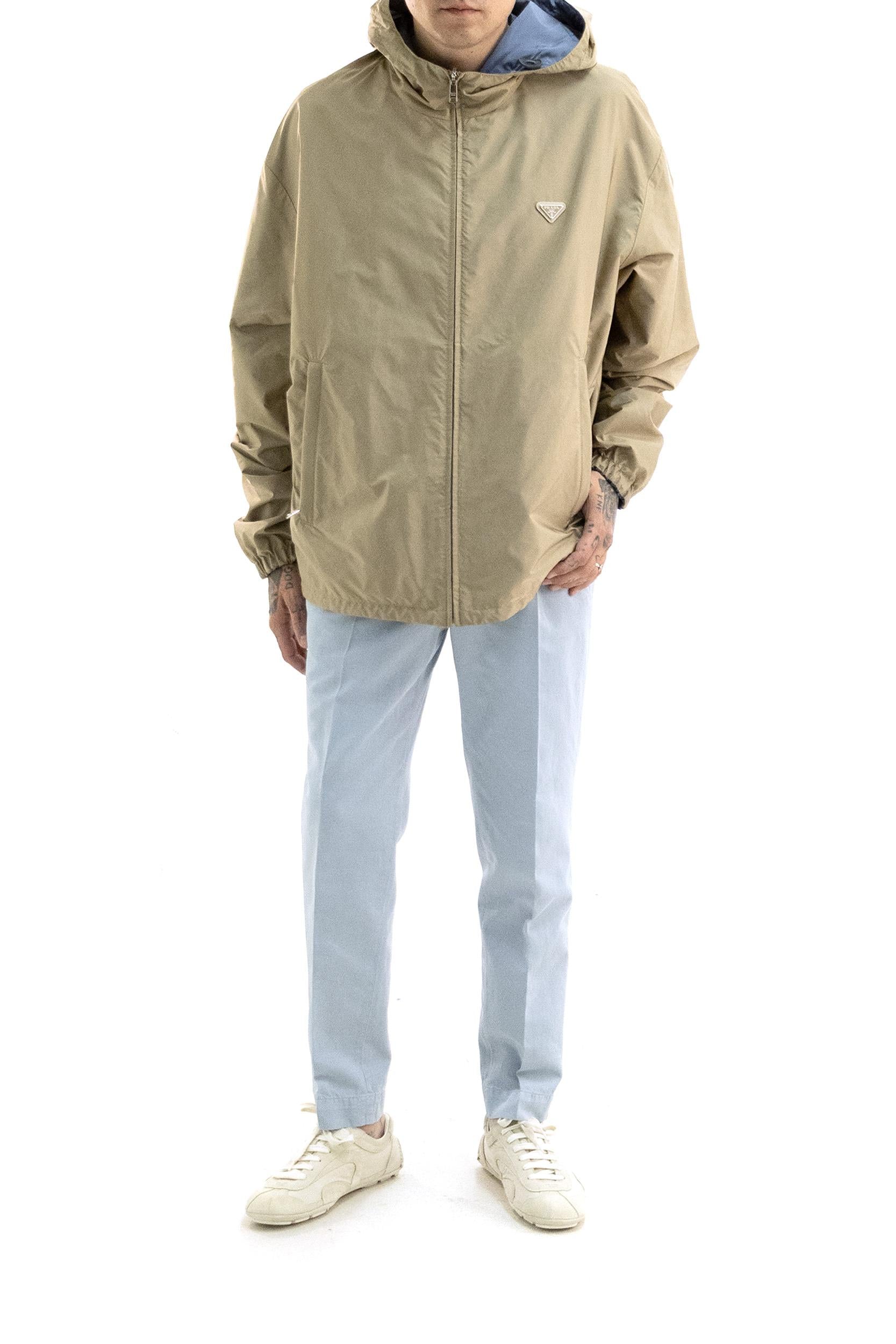 Giacca a vento reversibile in Re-Nylon di colore beige<BR/> SGD108 S OOO 1WQ9 F05JX PRADA