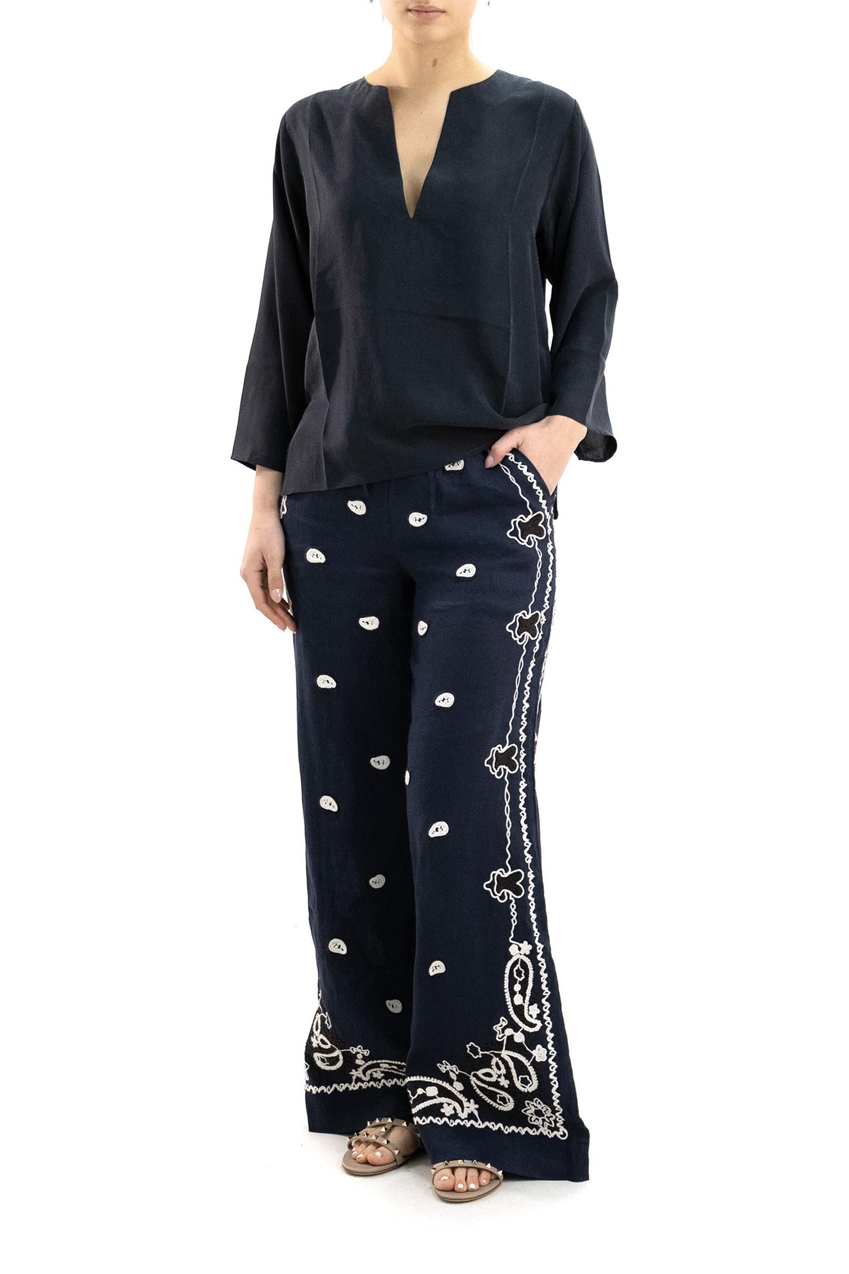 Blusa in seta di colore blu<BR/> SAXON-D311724 012 P.A.R.O.S.H.