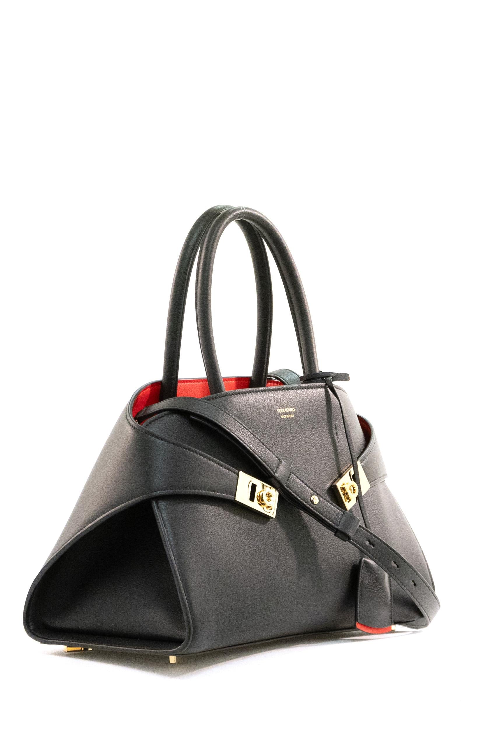 Borsa Hug pelle nera<BR/> 215608 0767814 NERO FERRAGAMO