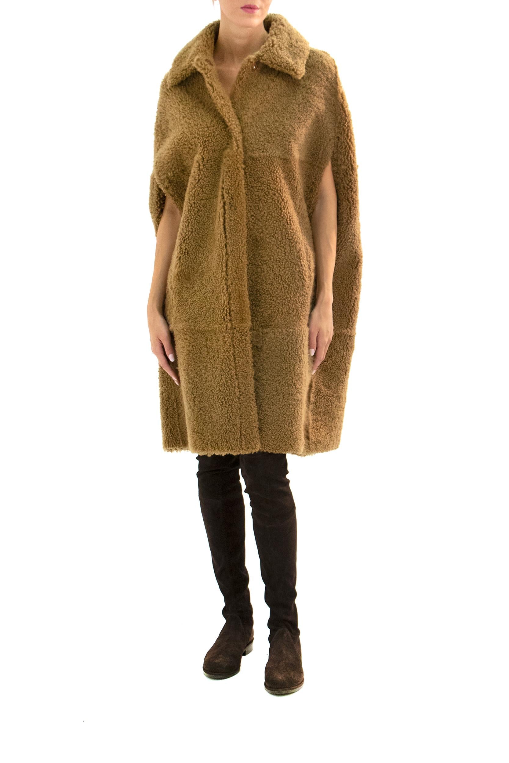 Mantella <BR/> MELISSA COTO CARAMELLO FURLING BY GIANI