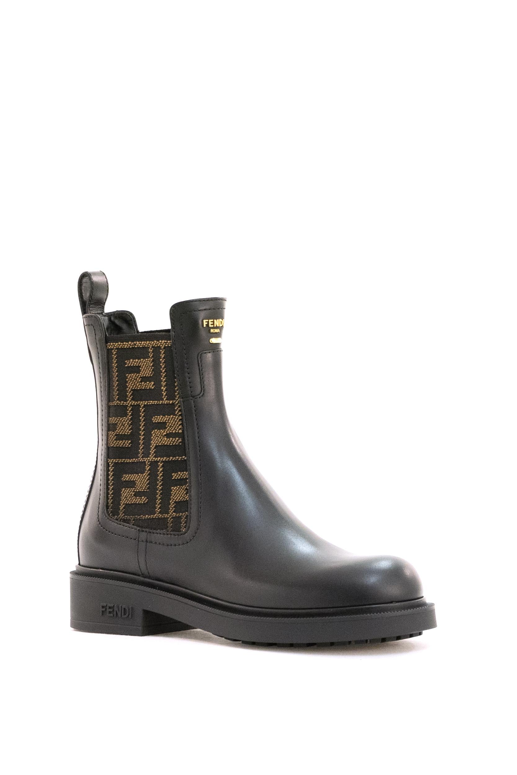 Biker Fendi Filo pelle nero<BR/> 8T8576 A379 F1TOG FENDI