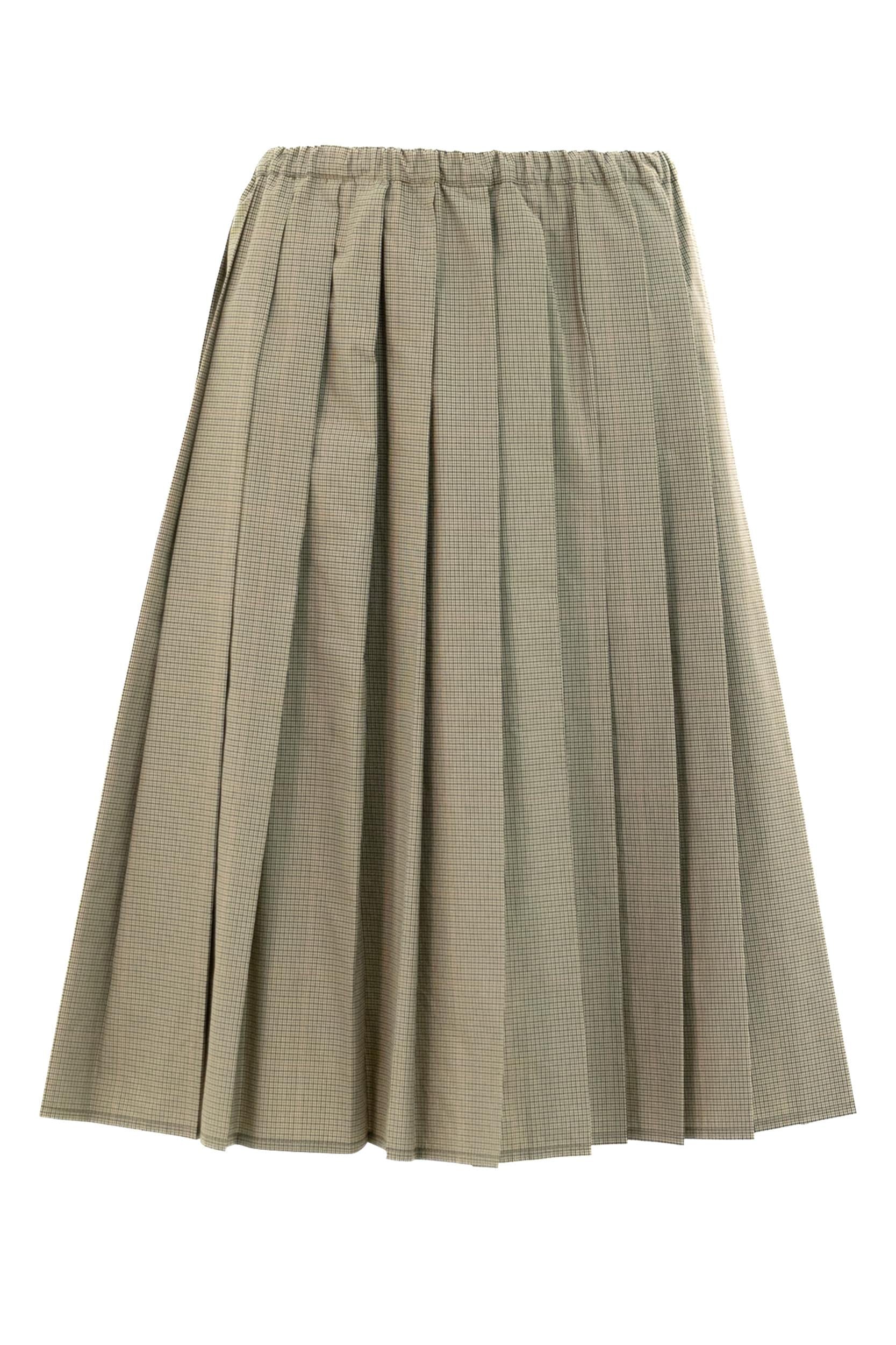 Gonna <BR/> MG2386 S OOO 16MO F0393 MIU MIU