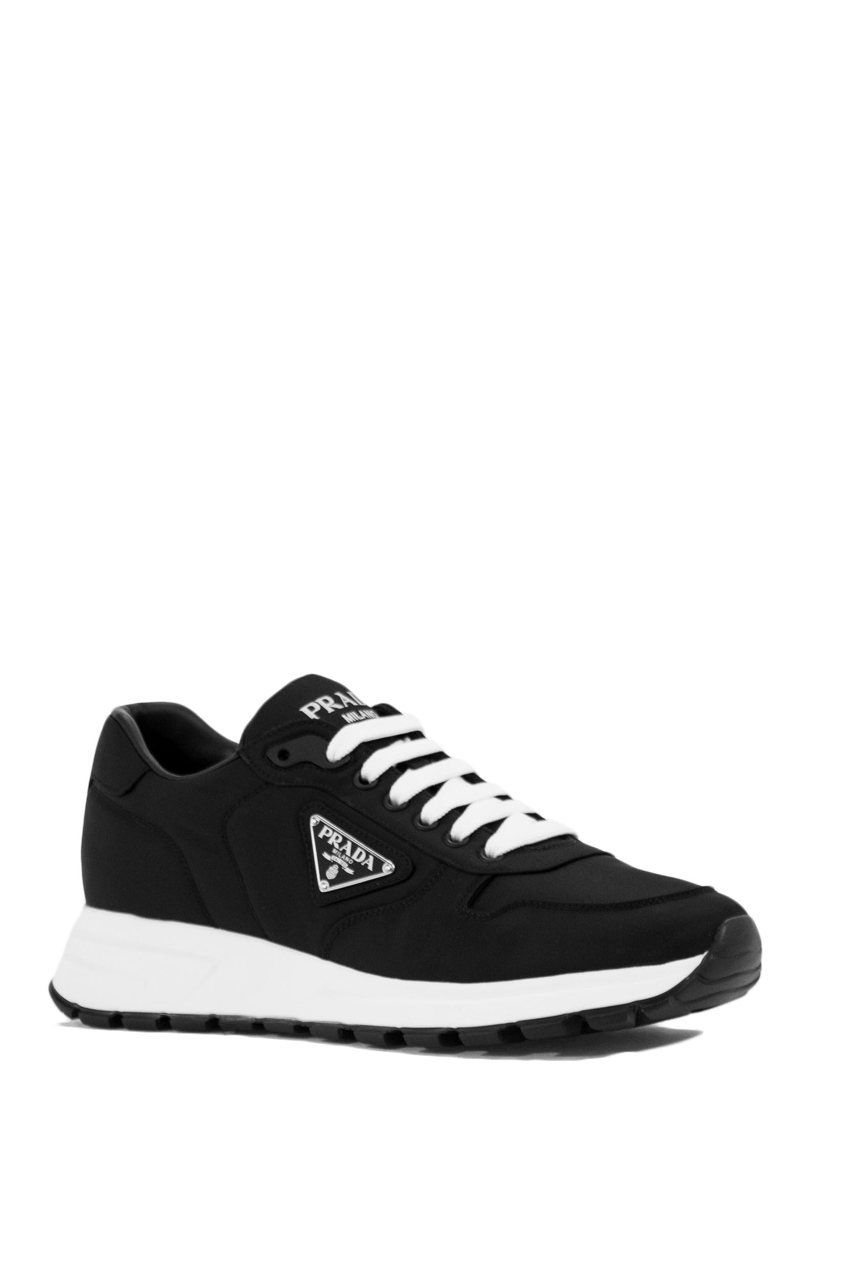 Sneaker in Re-Nylon 2EE369 F G000 3LFV F0632 PRADA