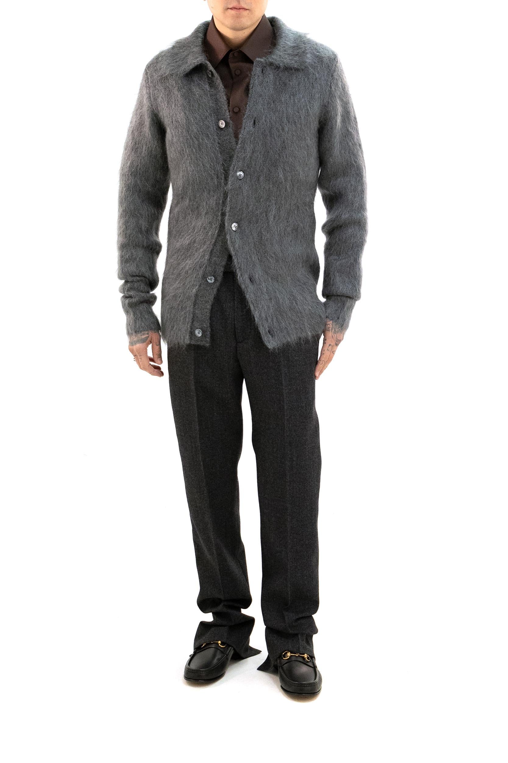 Cardigan in lana mohair spazzolata di colore grigio<BR/> 849729 XKE7O 1087 GUCCI