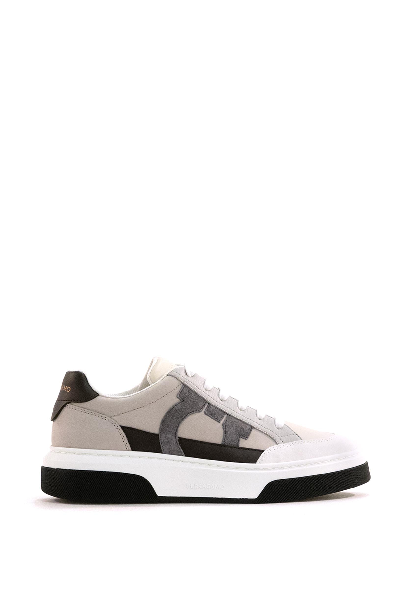 FERRAGAMO Sneakers Gancini in pelle color grigio e avorio<BR/> 023588 0769375 CACHEMIRE FERRAGAMO