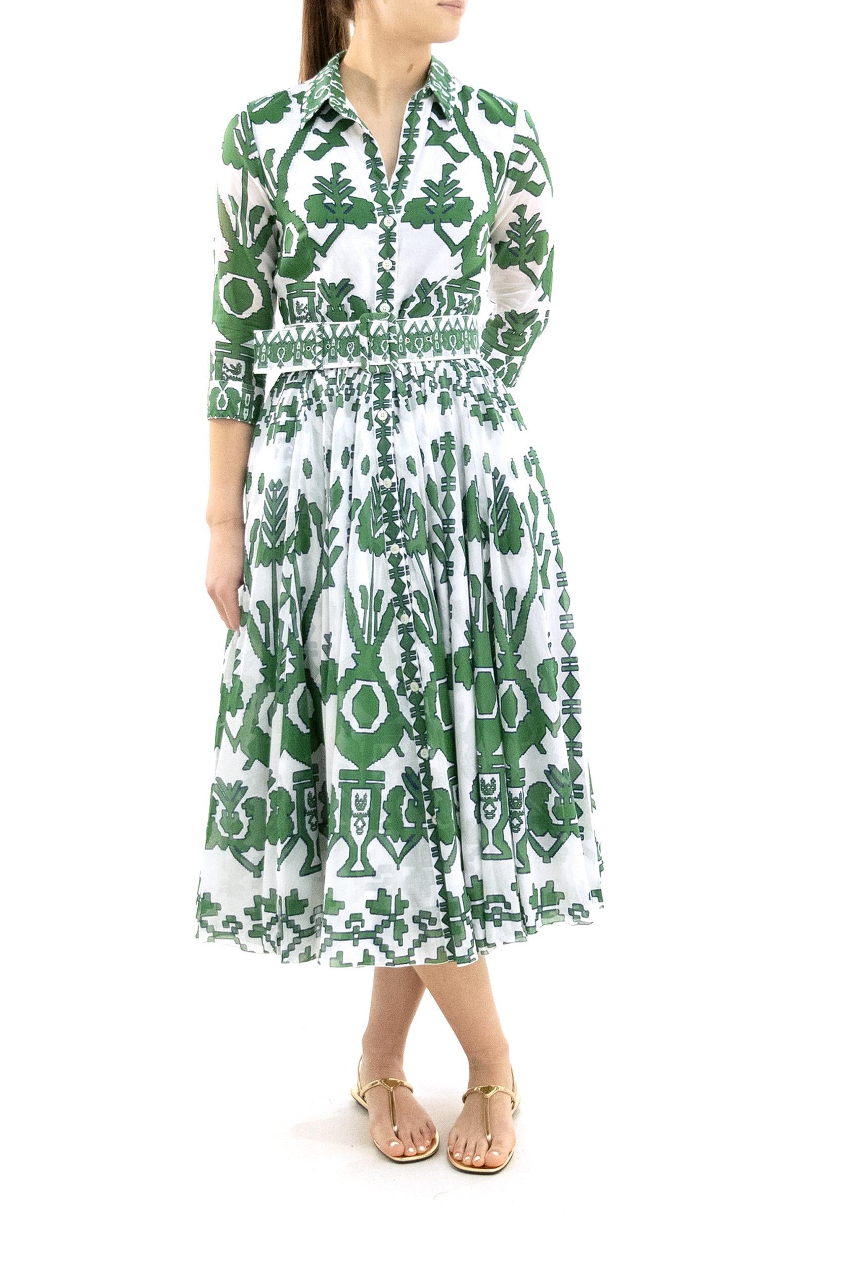 Abito Chemisier Aster in mussola di cotone con stampa gometrica di colore bianco e verde<BR/> ASTER DRESS/KOS WHITE GREEN S-SUNG