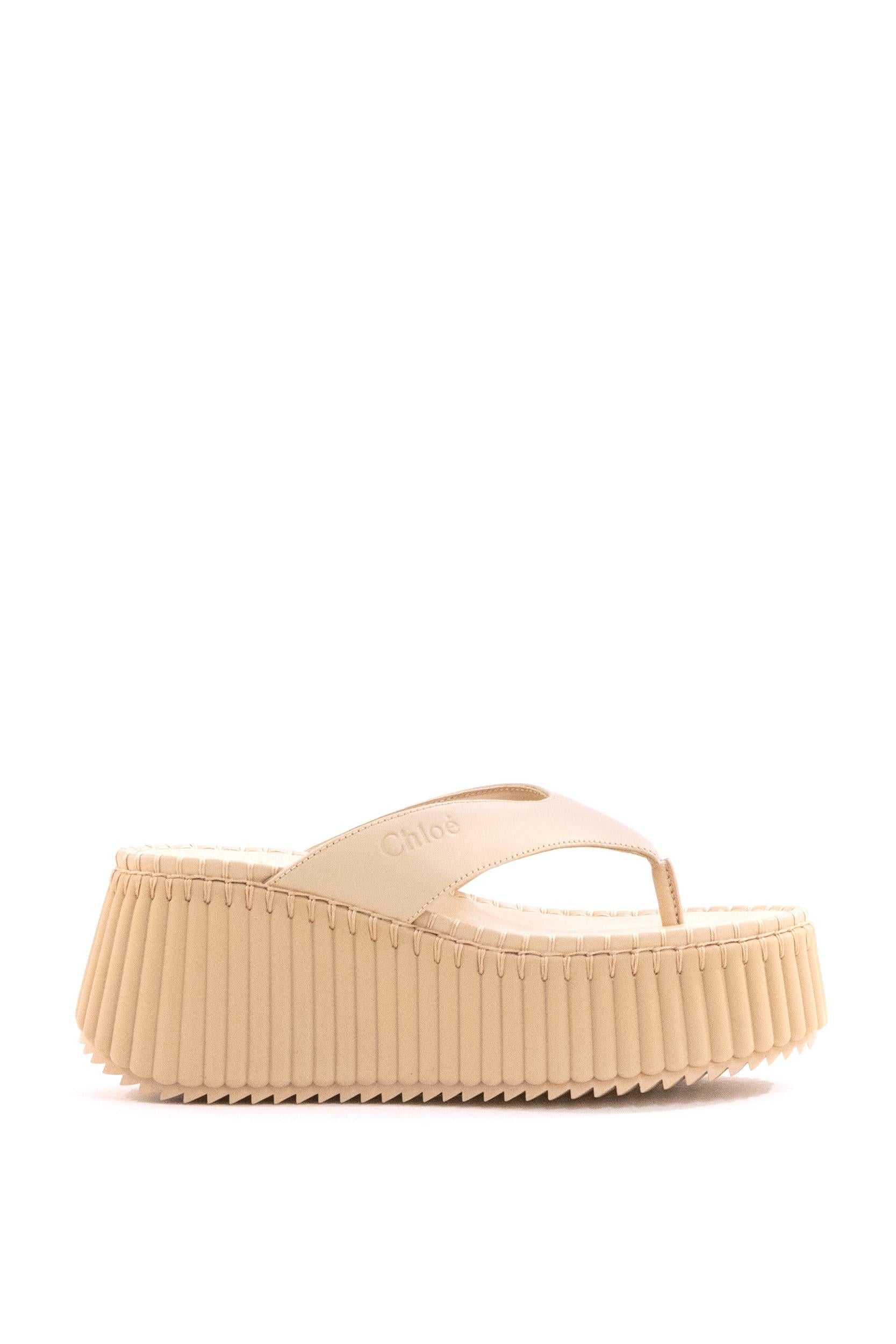 Sabot Nama in pelle di colore rosa polvere<BR/> C25A10XSN 265 CHLOE'