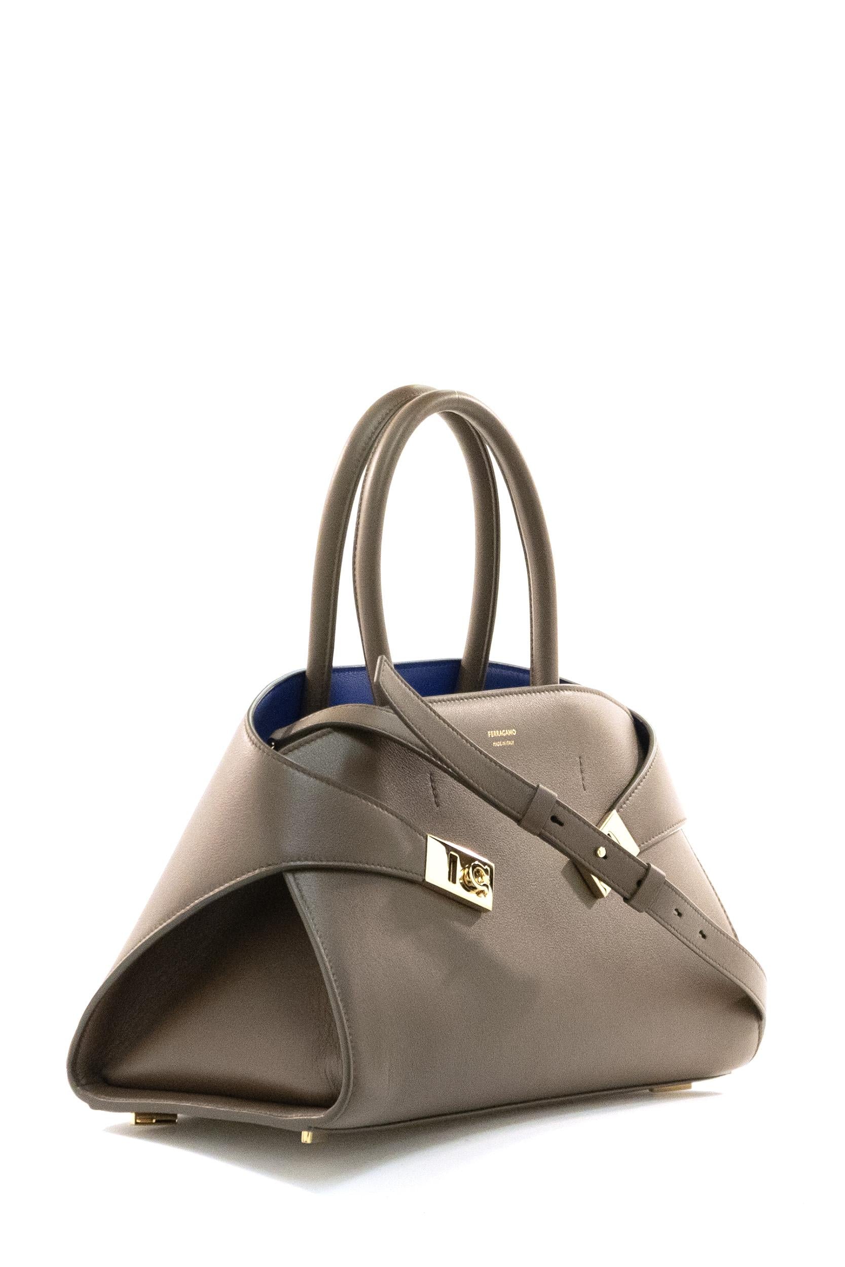 Borsa a Mano Hug in Pelle<BR/> 215608 0771867 CLAY FERRAGAMO