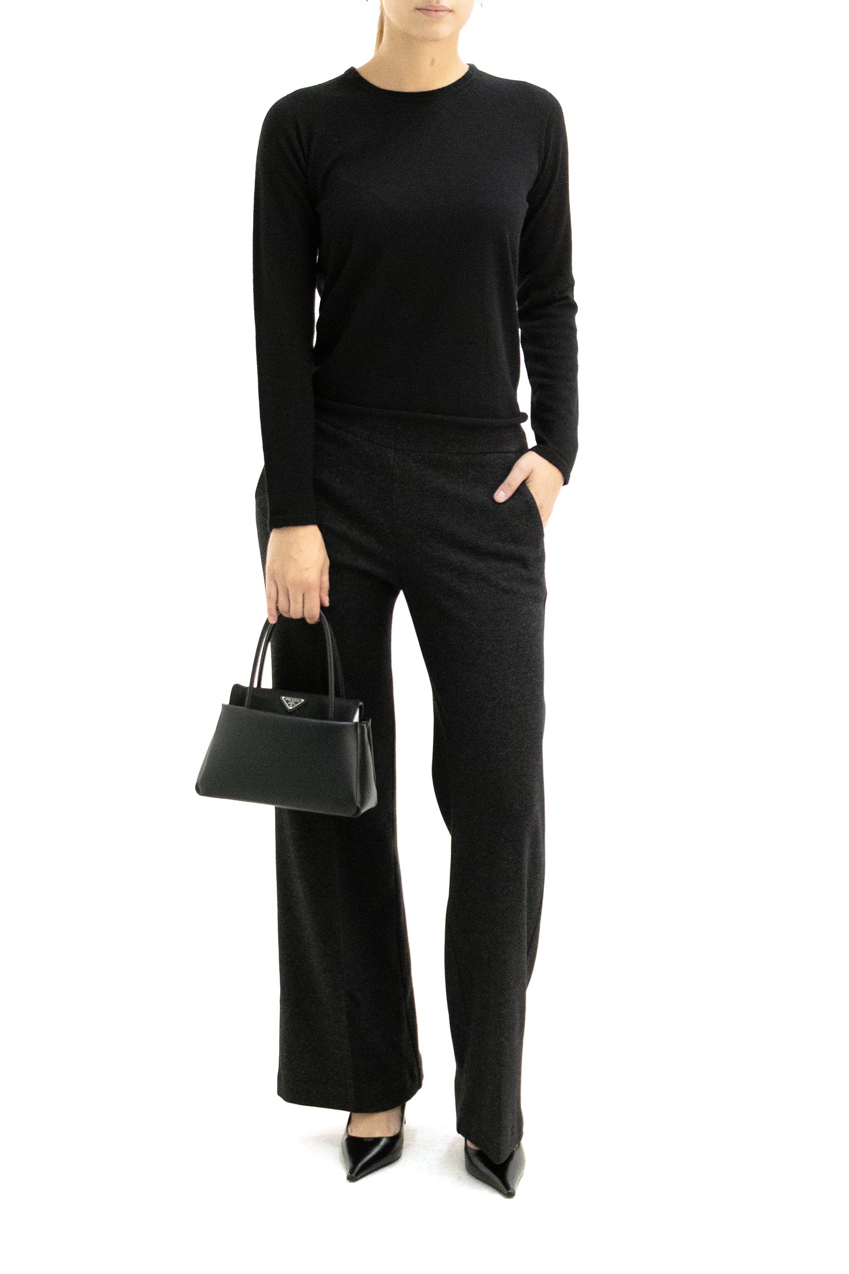 Pantaloni Carla di colore grigio scuro<BR/> CARLA F1735 CHARCOAL AVENUE MONTAIGNE 