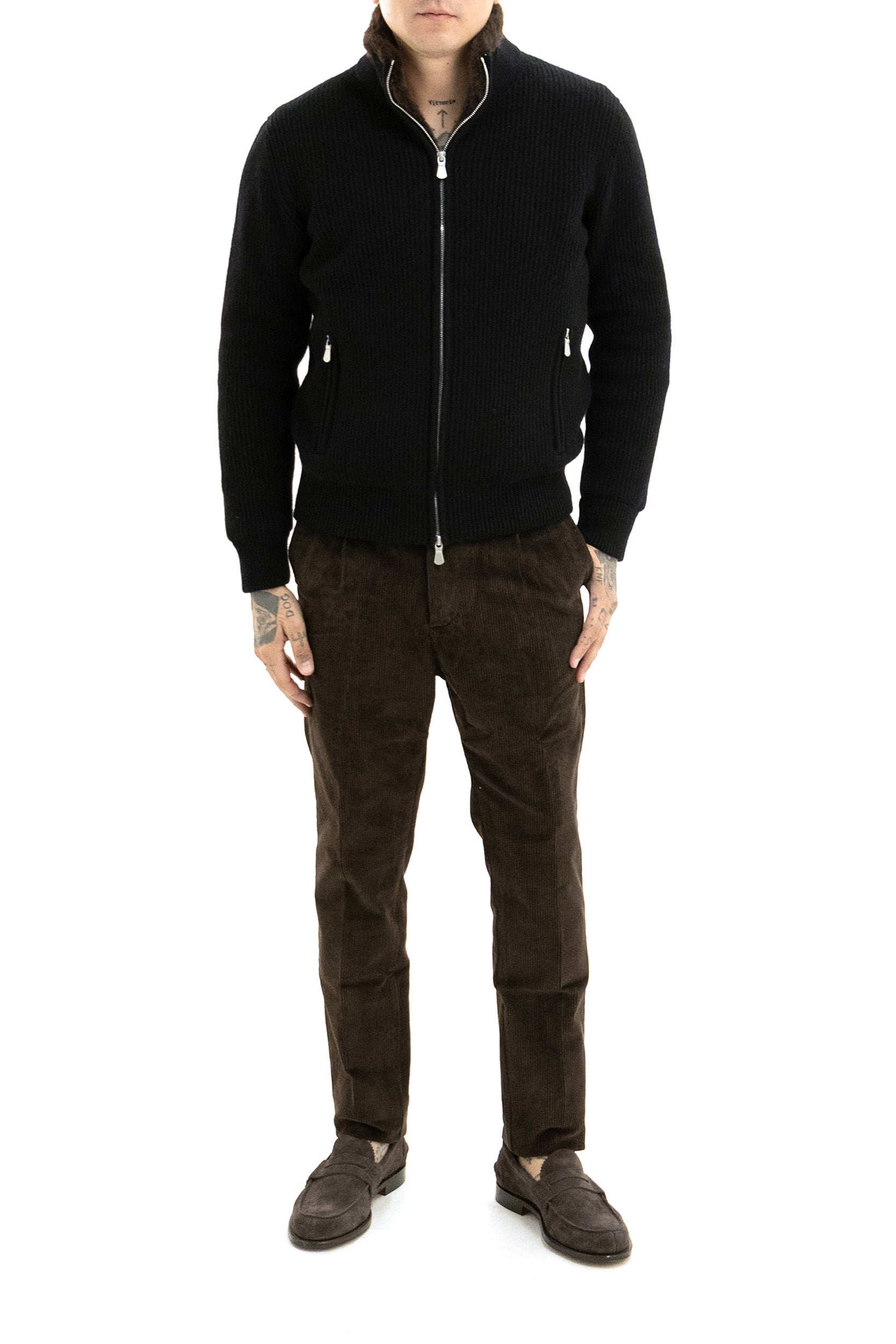 Maglia in cashmere di colore nero<BR/> 1558123546 0099 BARBA 
