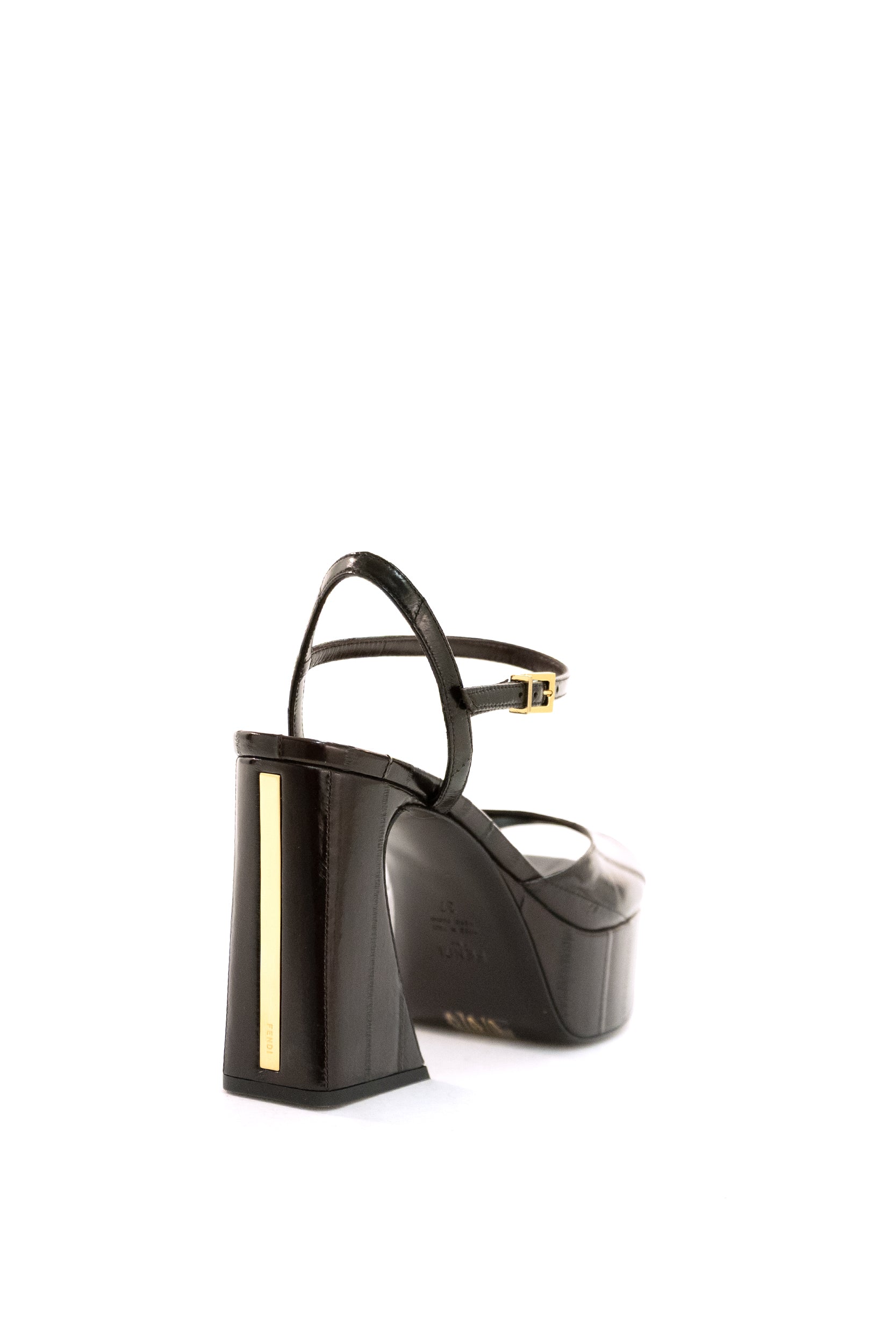 Sandali Fendi Arco in pelle di missina lucida di colore marrone <BR/> 8X8990 AOSH F0BBK FENDI 