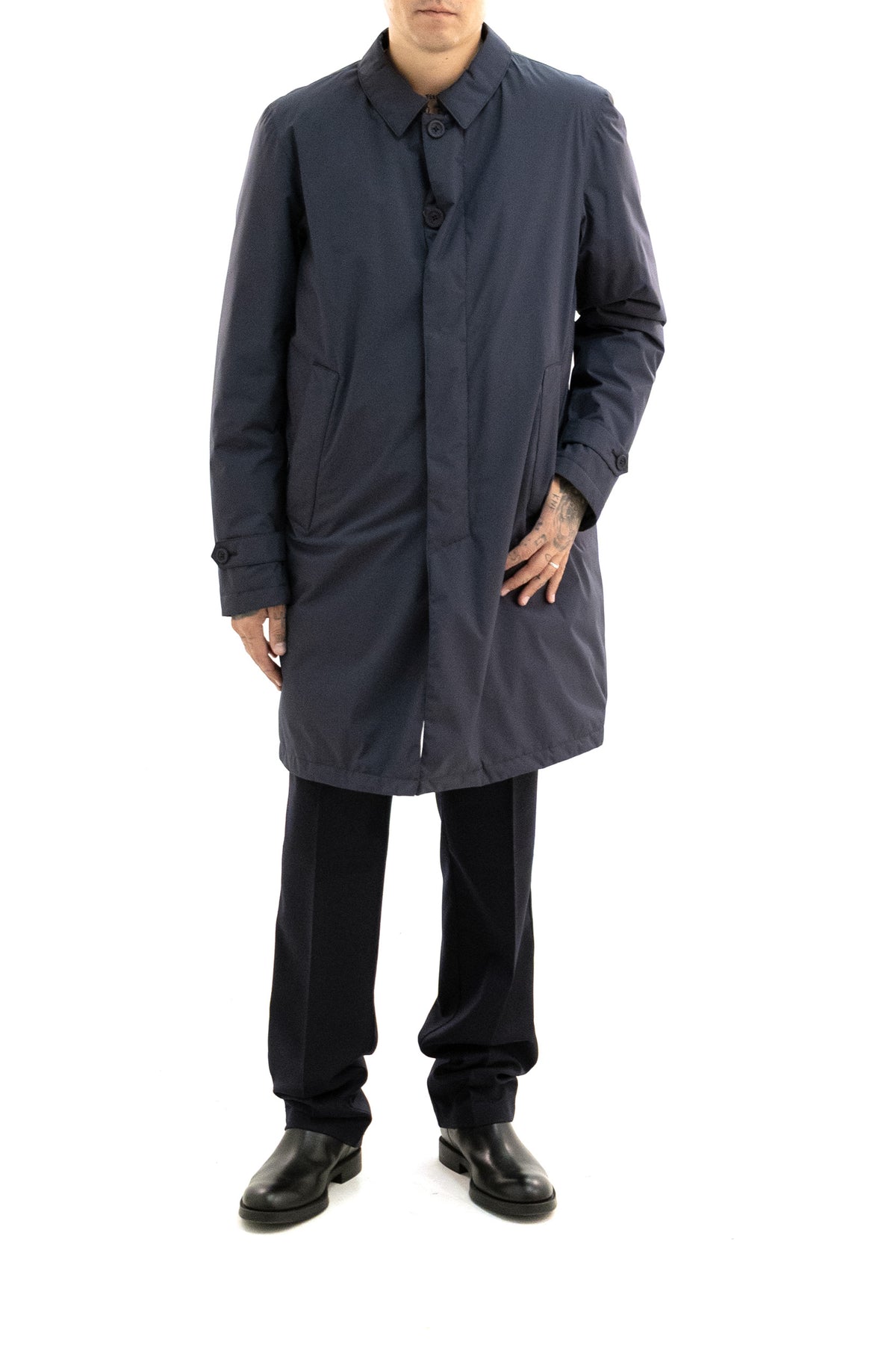 HERNO Blue technical fabric trench, view 2