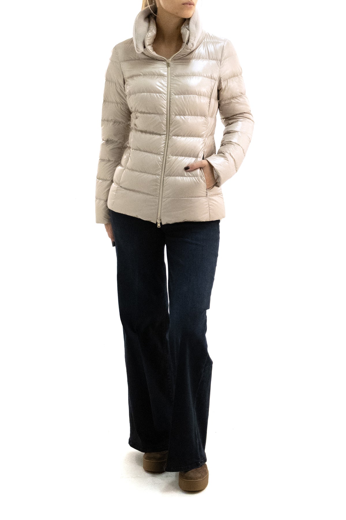 HERNO Piumino in nylon di colore beige, vista 3