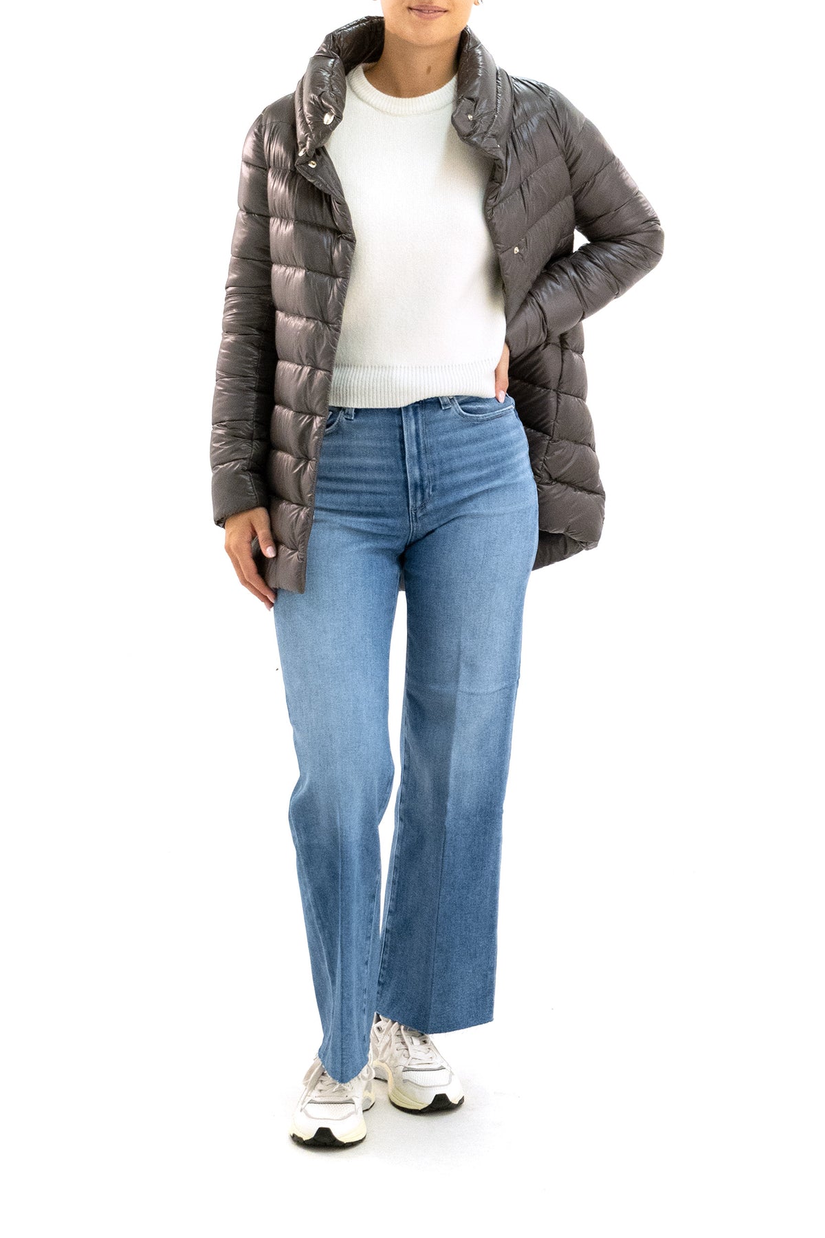 HERNO Piumino in nylon ultralight di colore grigio, vista 2