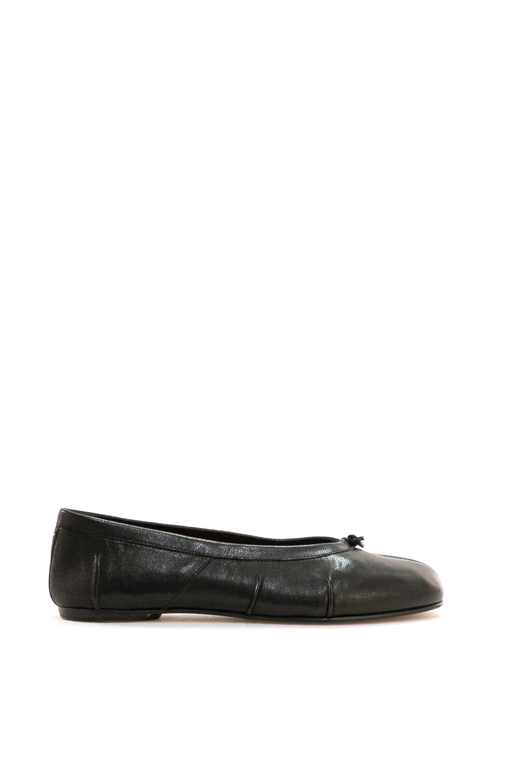 Ballerine Tabi in nappa di colore nero<BR/> S58WZ0127 P3753 T8013 MAISON MARGIELA 