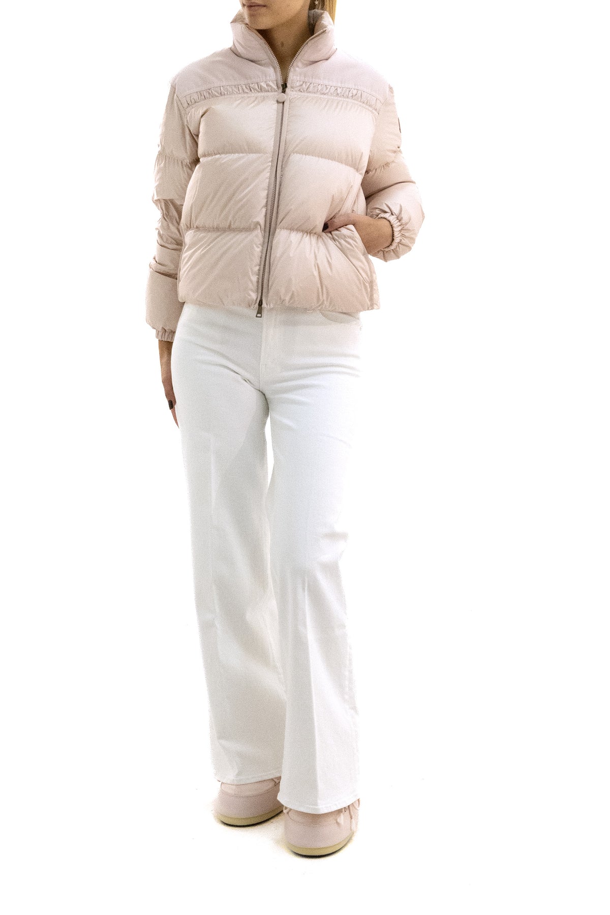 MONCLER Piumino Meditation in nylon technique di colore rosa, vista 2
