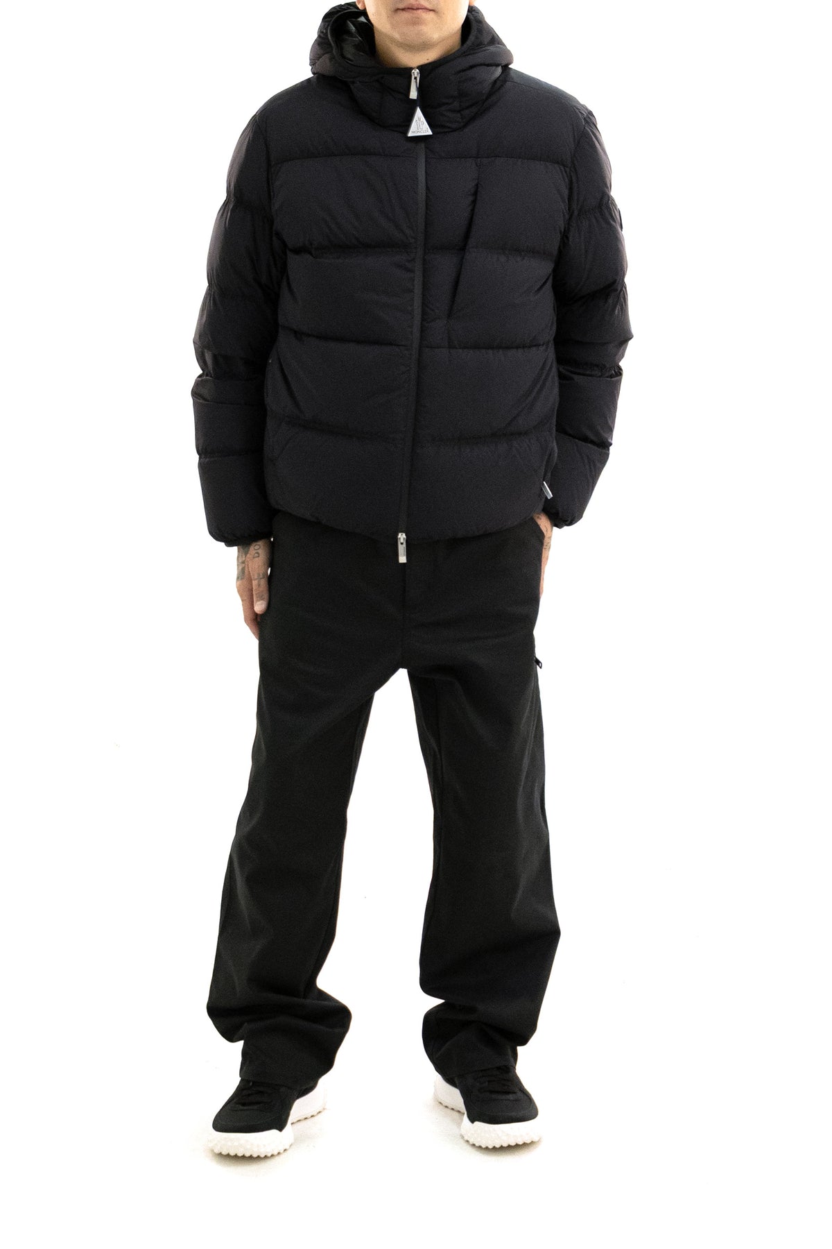 MONCLER Piumino Poitevin in longue saison di colore nero, view 2