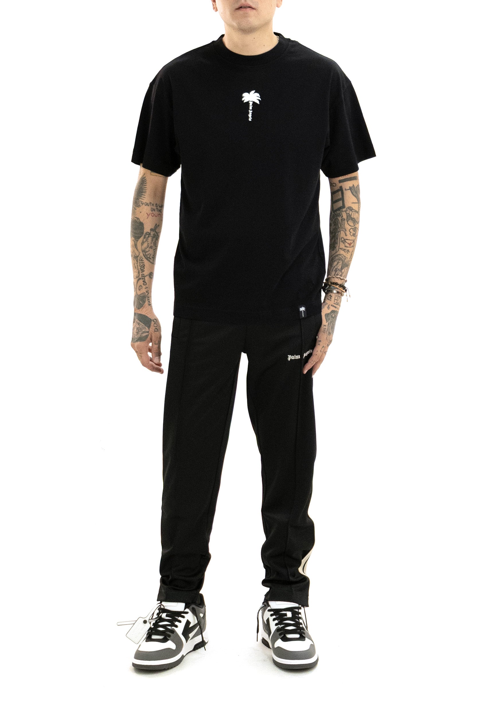 T-shirt in cotone di colore nero <BR/> PAMAA001JR008 1003 PALM ANGELS 